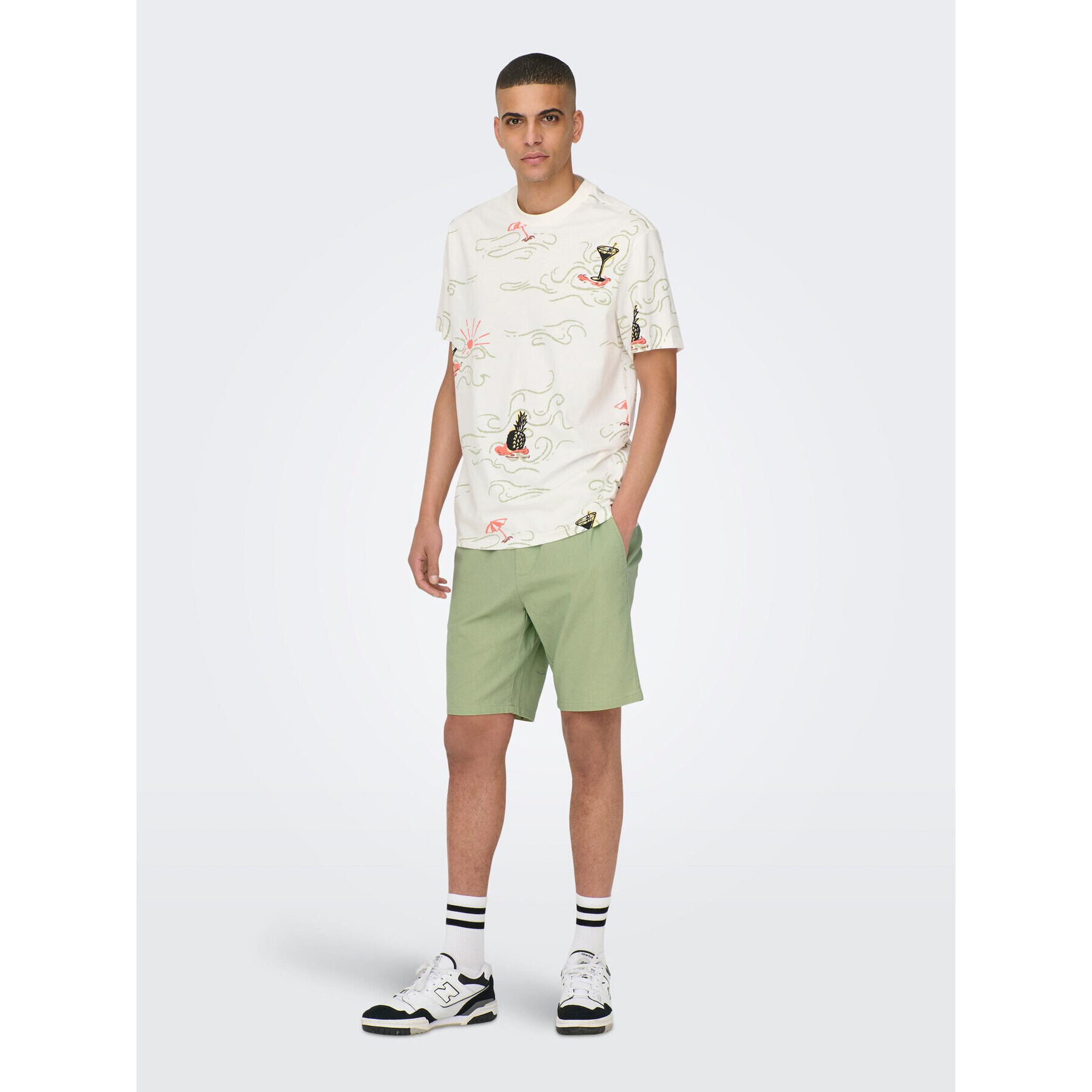Only & Sons Шорти от плат 22024967 Зелен Loose Fit - Pepit.bg