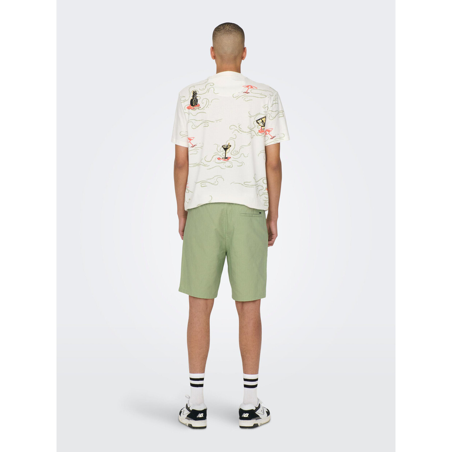 Only & Sons Шорти от плат 22024967 Зелен Loose Fit - Pepit.bg