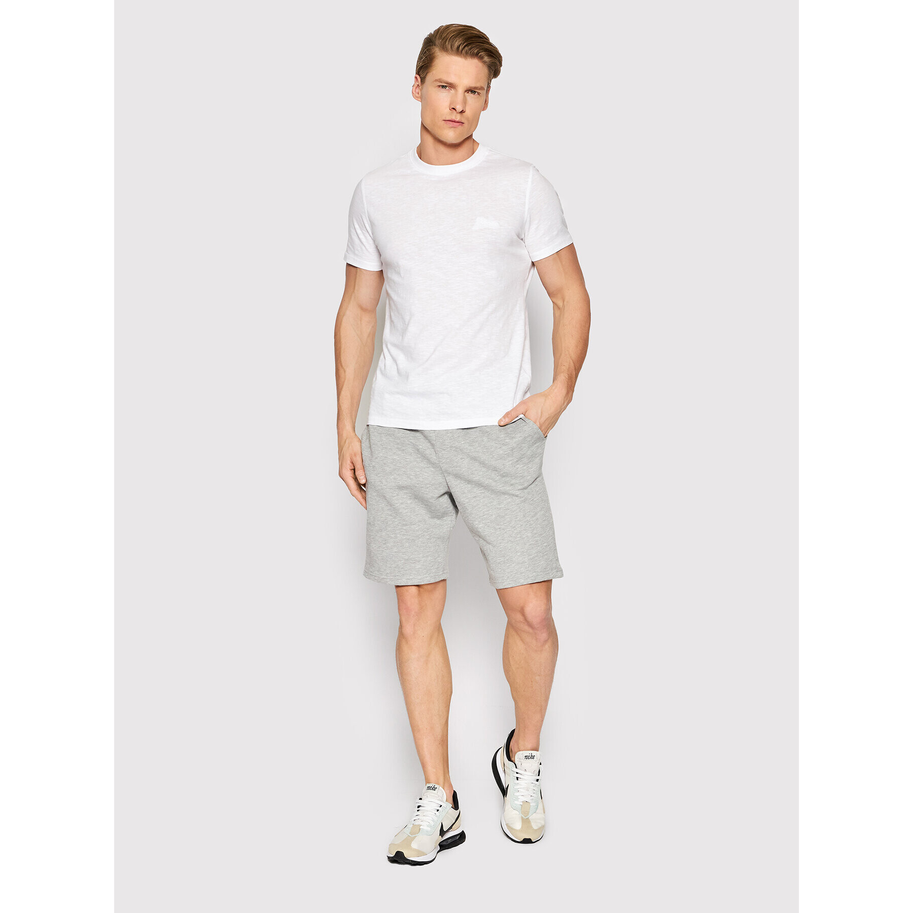 Only & Sons Спортни шорти Ceres 22019490 Сив Regular Fit - Pepit.bg