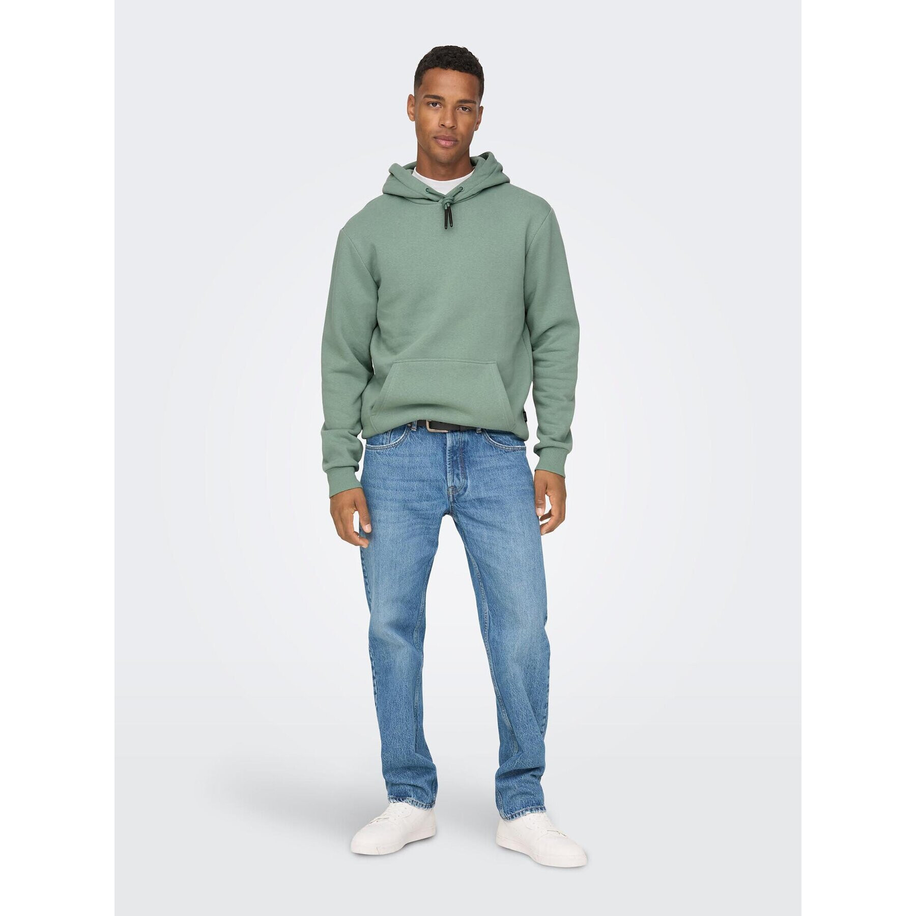Only & Sons Суитшърт Cares 22018685 Зелен Regular Fit - Pepit.bg