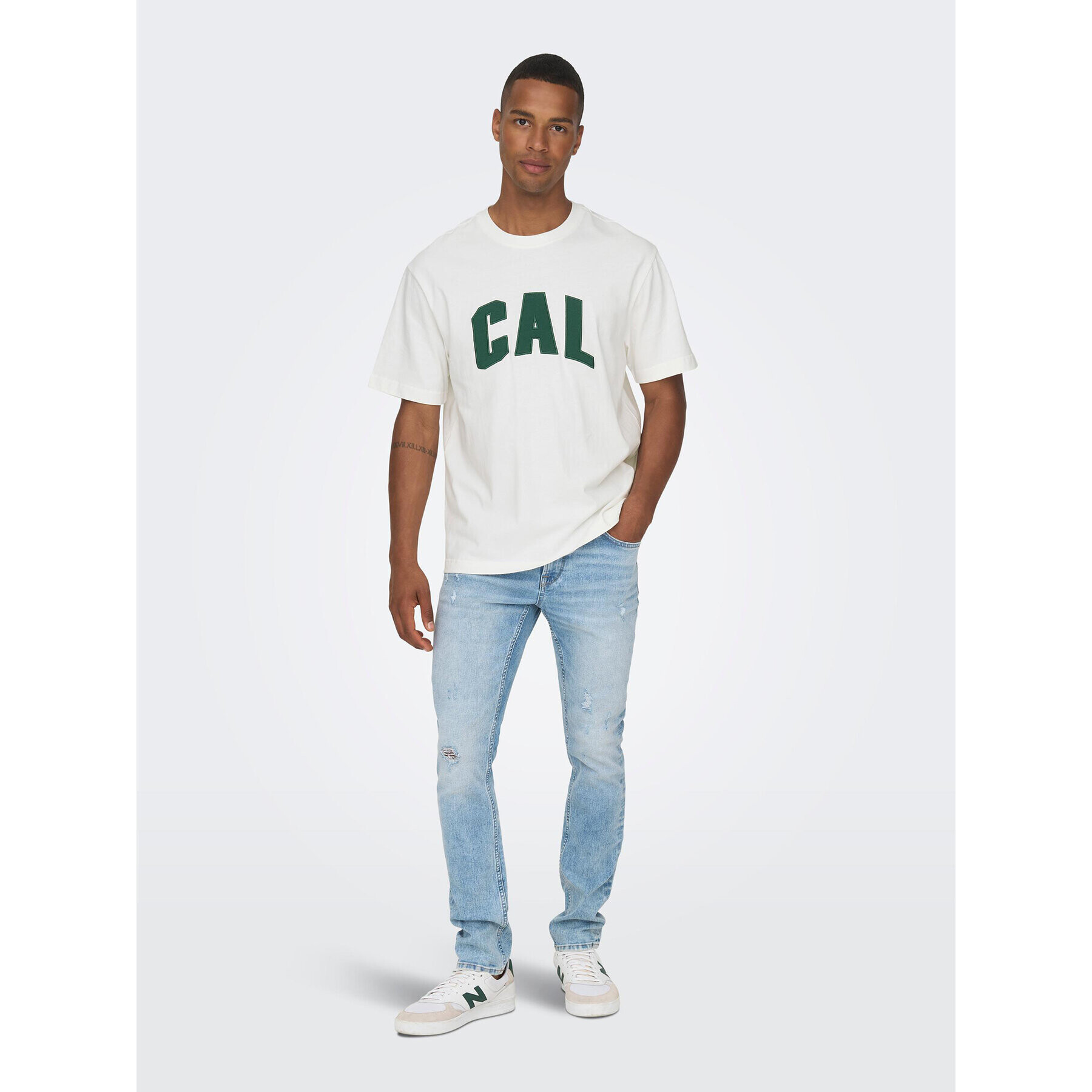 Only & Sons Тишърт 22026375 Бял Relaxed Fit - Pepit.bg