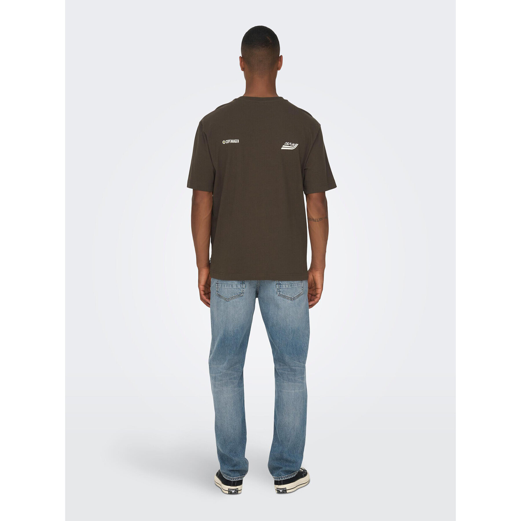 Only & Sons Тишърт 22026375 Кафяв Relaxed Fit - Pepit.bg