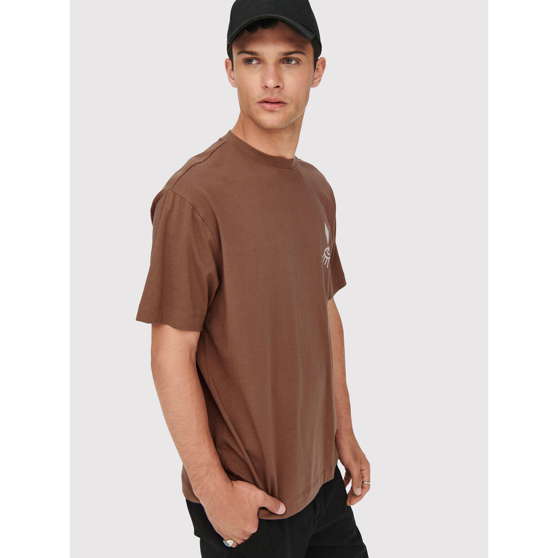 Only & Sons Тишърт Fred 22023127 Кафяв Regular Fit - Pepit.bg