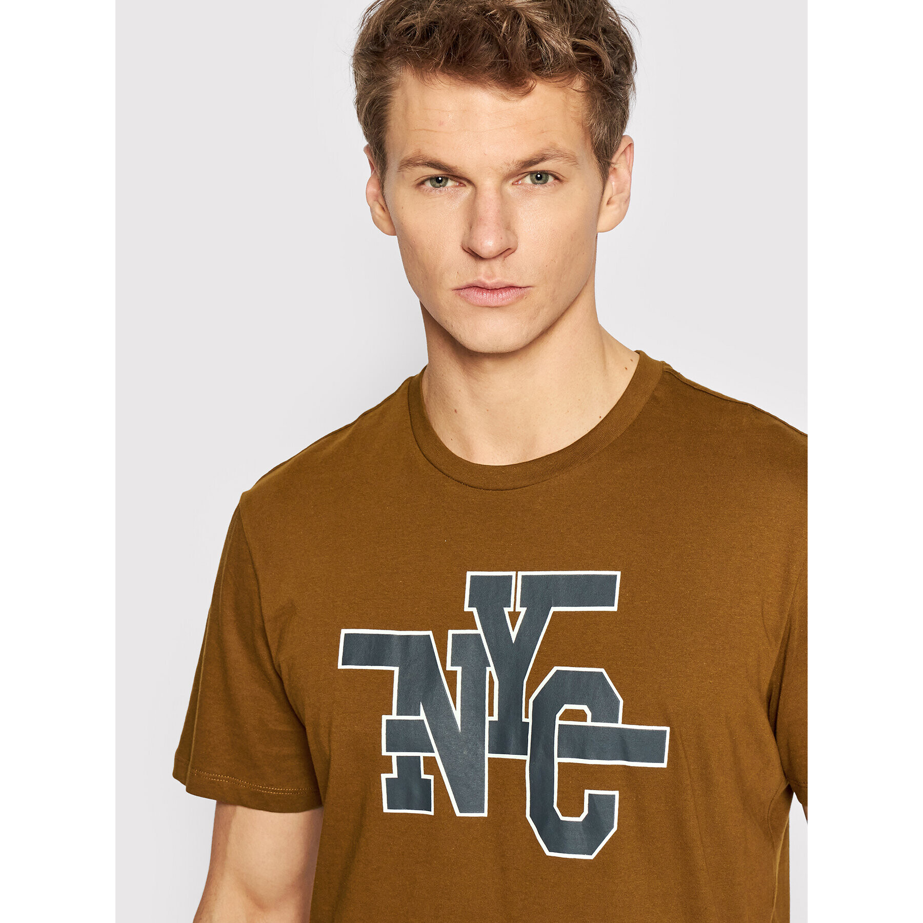 Only & Sons Тишърт Ian 22022196 Кафяв Regular Fit - Pepit.bg