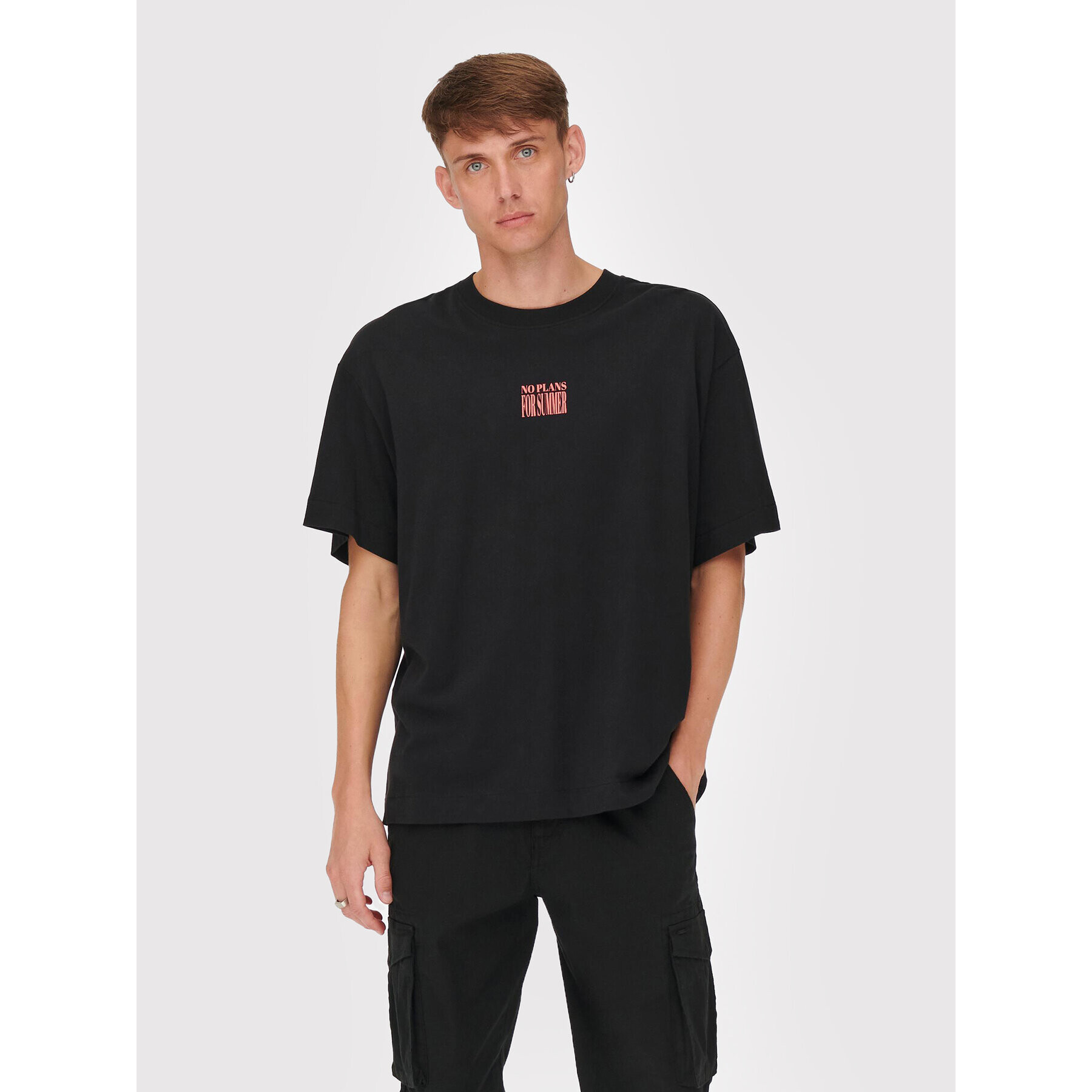 Only & Sons Тишърт Illian 22022149 Черен Oversize - Pepit.bg