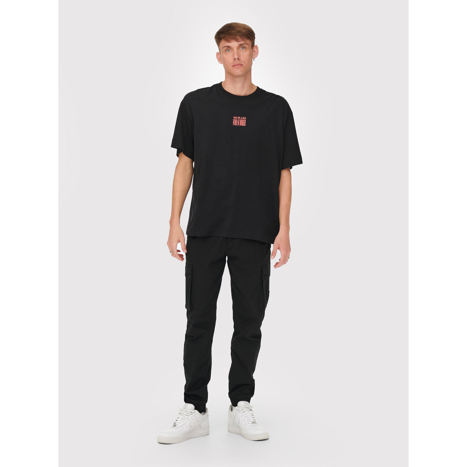 Only & Sons Тишърт Illian 22022149 Черен Oversize - Pepit.bg