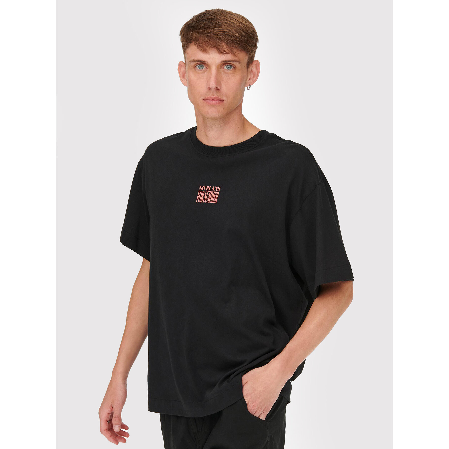 Only & Sons Тишърт Illian 22022149 Черен Oversize - Pepit.bg