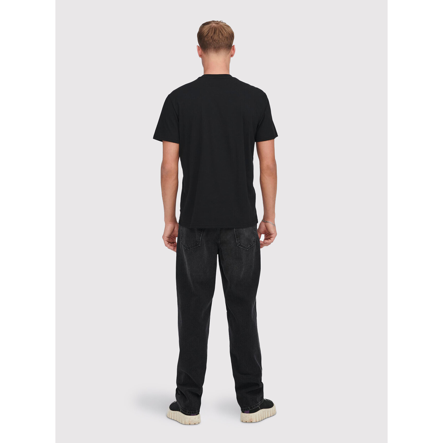 Only & Sons Тишърт Musk 22023843 Черен Regular Fit - Pepit.bg