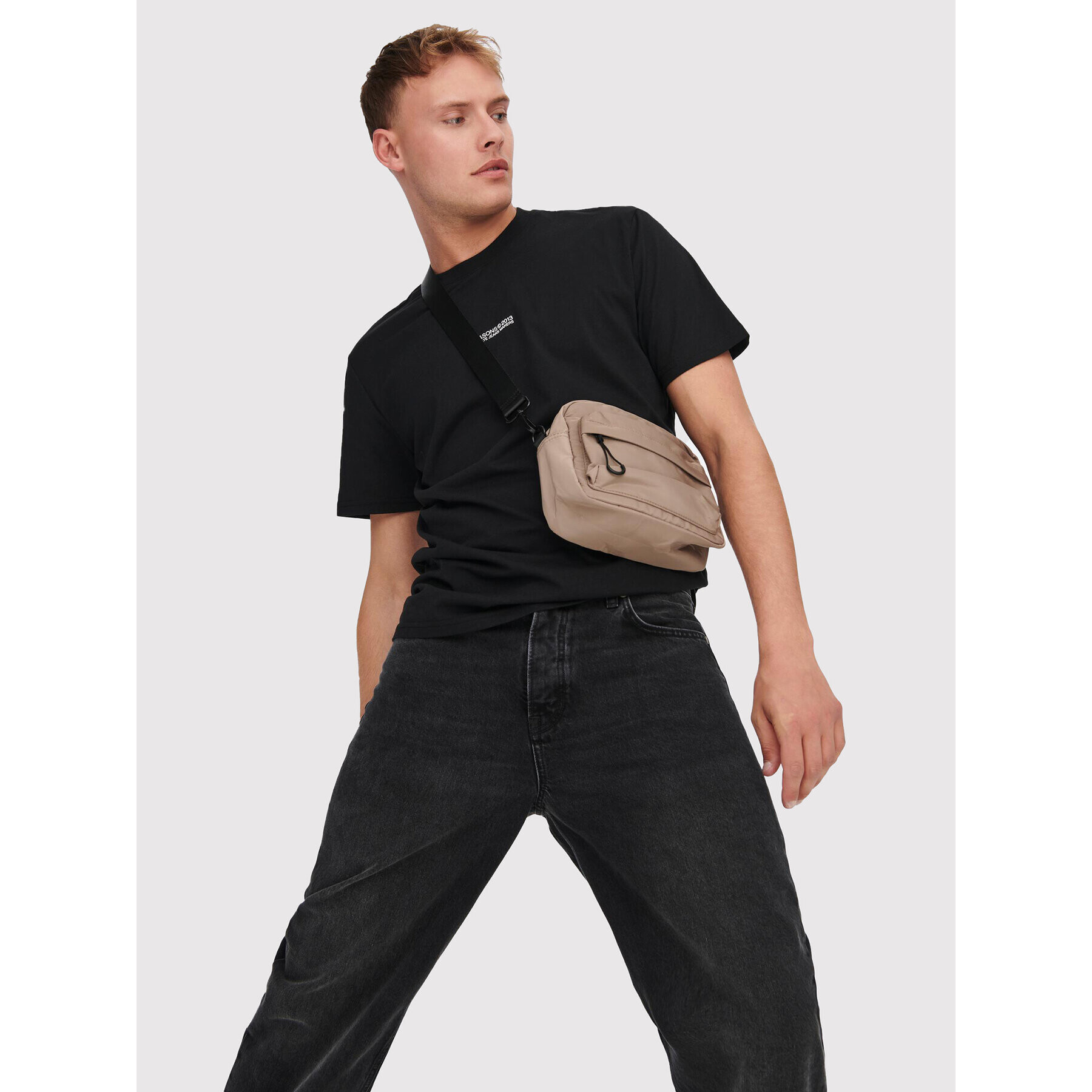 Only & Sons Тишърт Musk 22023843 Черен Regular Fit - Pepit.bg