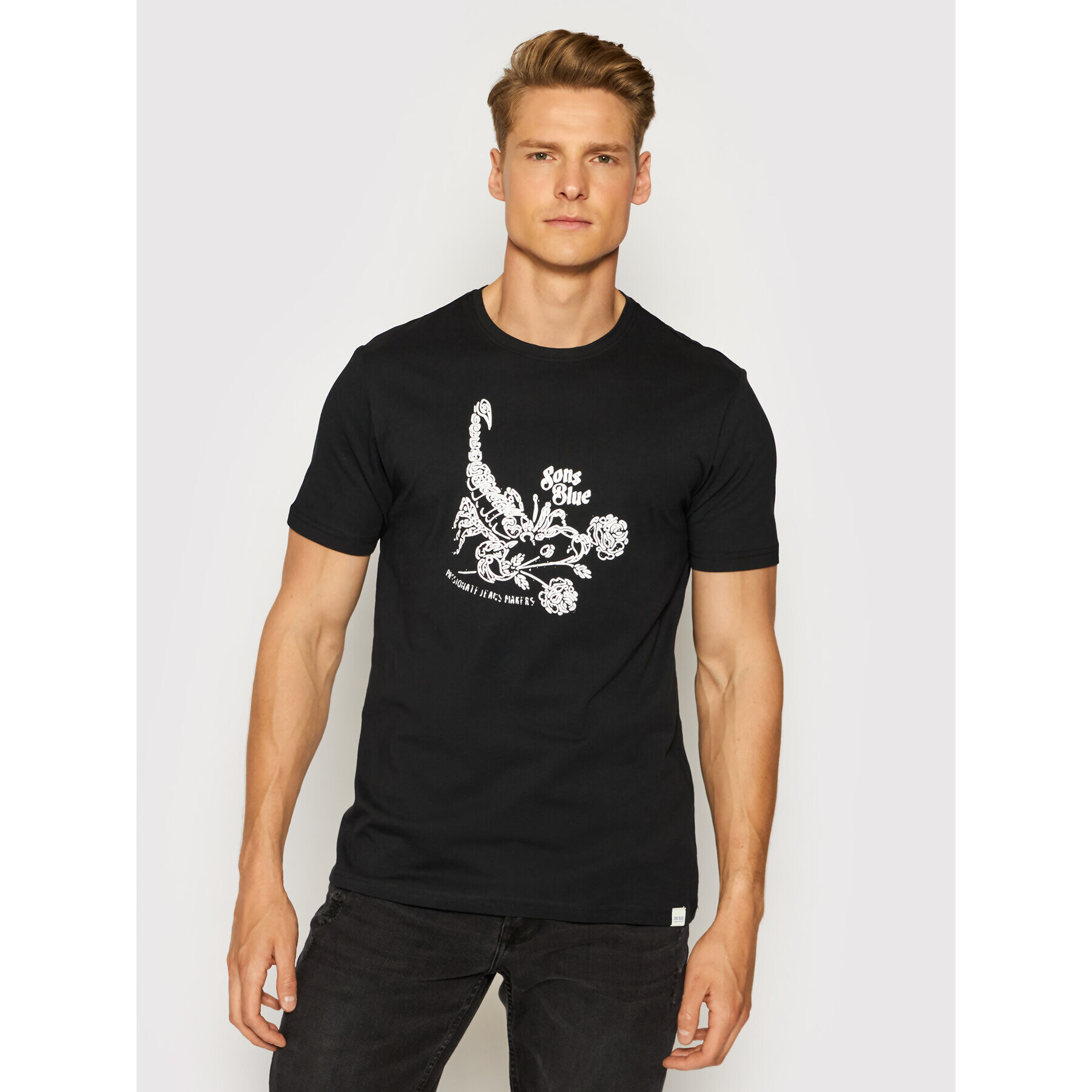Only & Sons Тишърт Turner 22019658 Черен Slim Fit - Pepit.bg