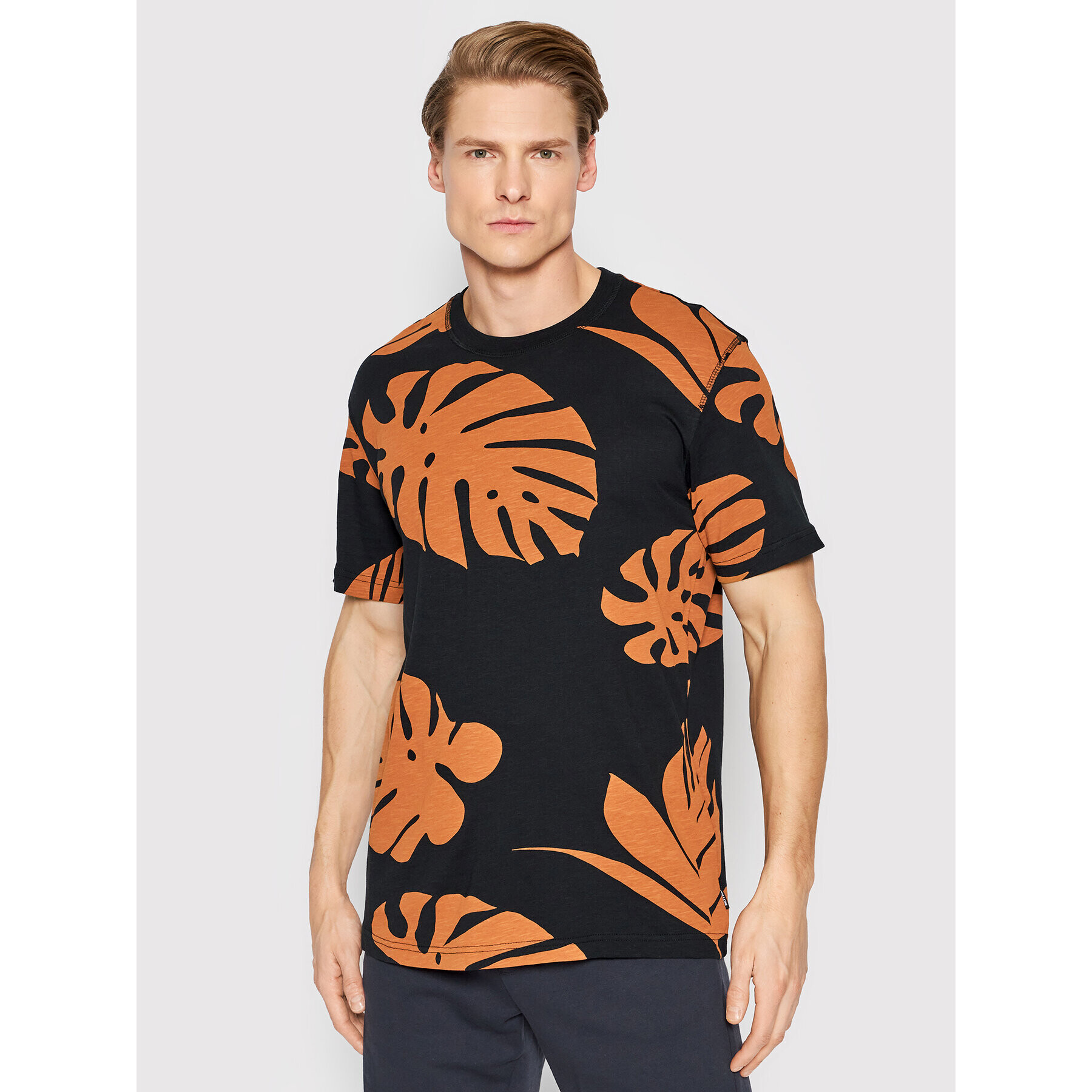 Only & Sons Тишърт Walter 22022132 Черен Regular Fit - Pepit.bg