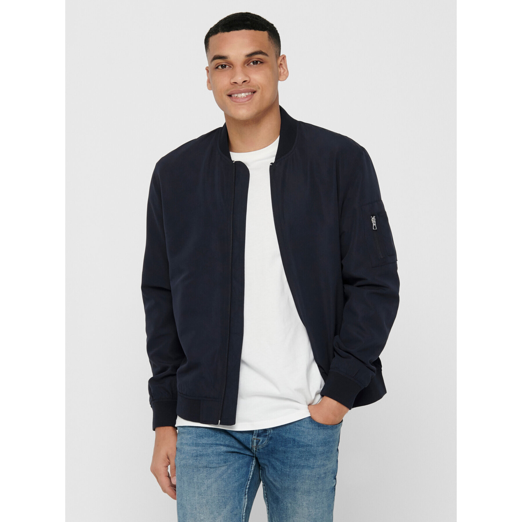 Only & Sons Яке бомбър Jack 22015866 Тъмносин Regular Fit - Pepit.bg