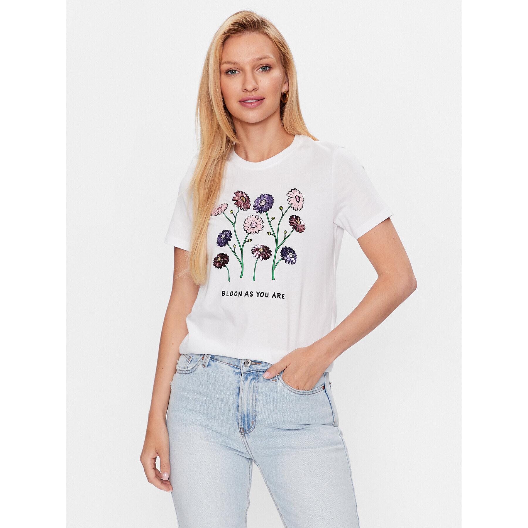 ONLY Тишърт 15286720 Бял Regular Fit - Pepit.bg