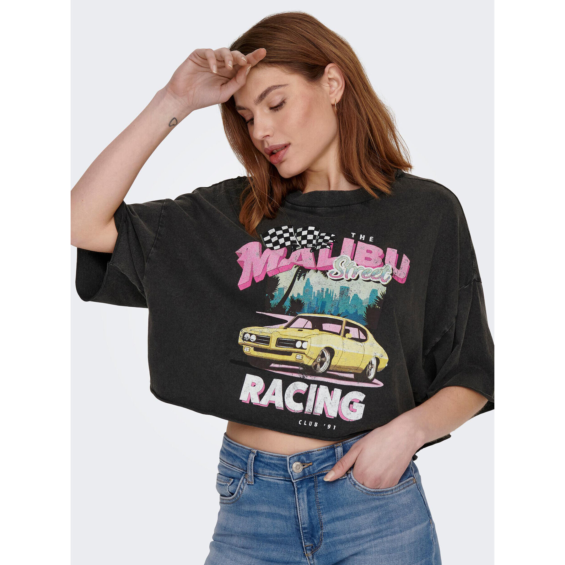 ONLY Тишърт 15290548 Черен Cropped Fit - Pepit.bg