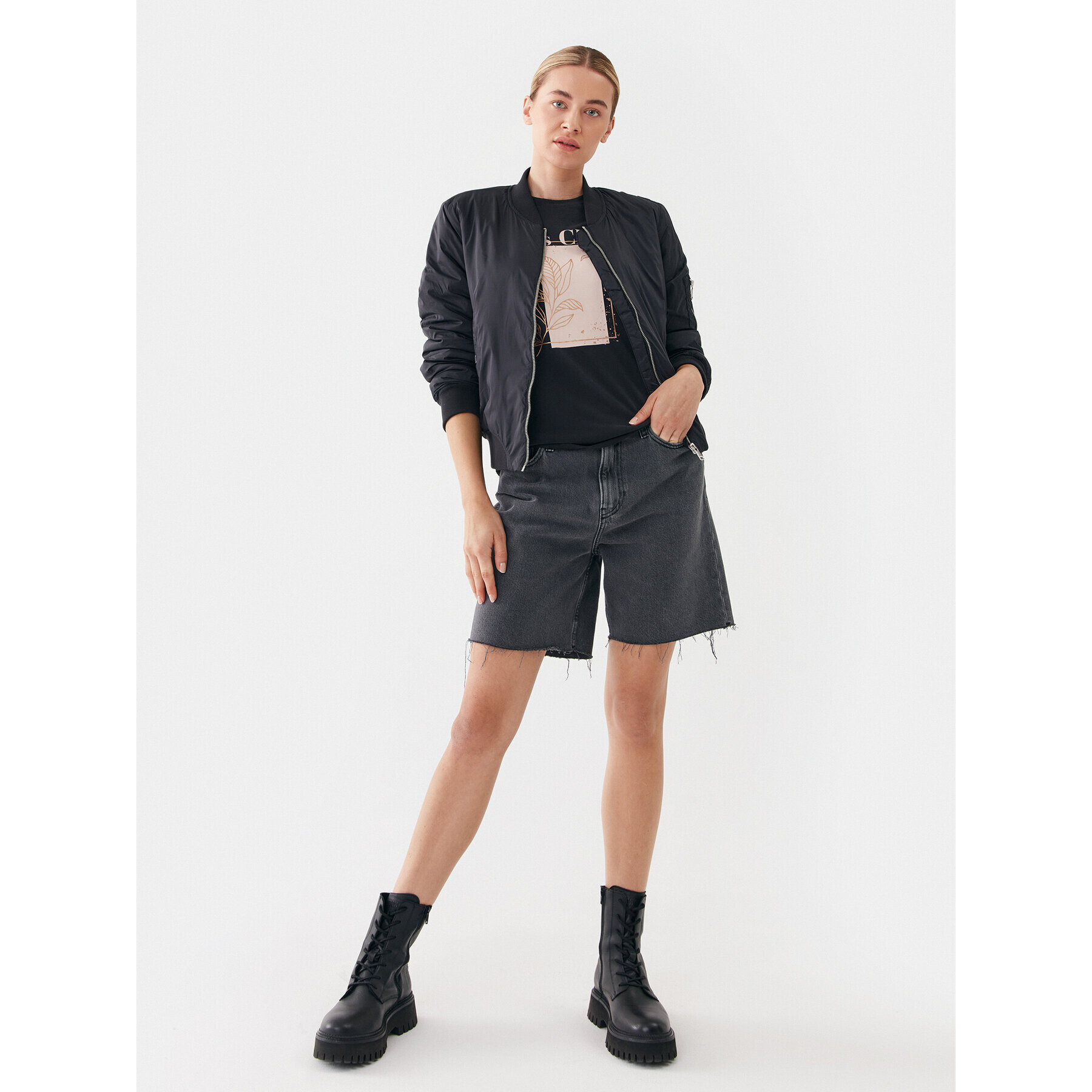 ONLY Тишърт 15303212 Черен Regular Fit - Pepit.bg