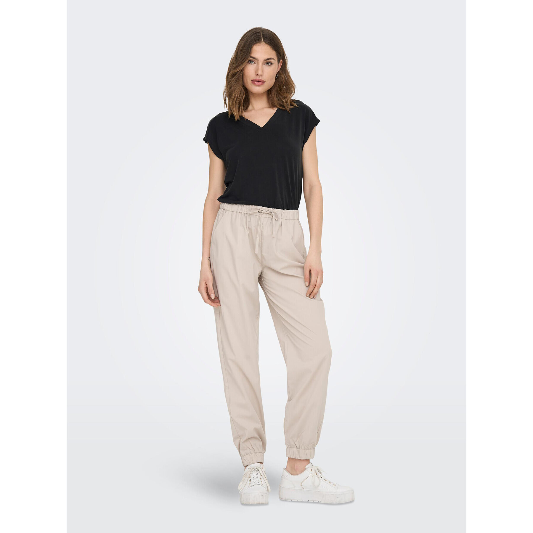 ONLY Тишърт Free 15287041 Черен Regular Fit - Pepit.bg