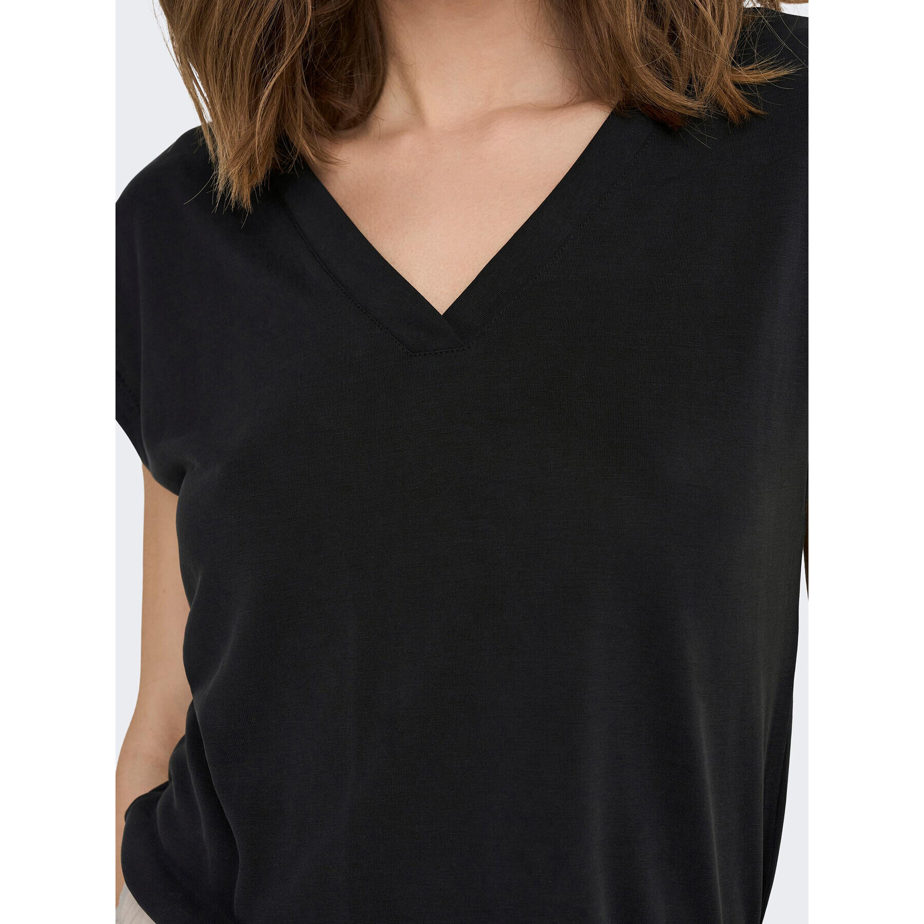 ONLY Тишърт Free 15287041 Черен Regular Fit - Pepit.bg