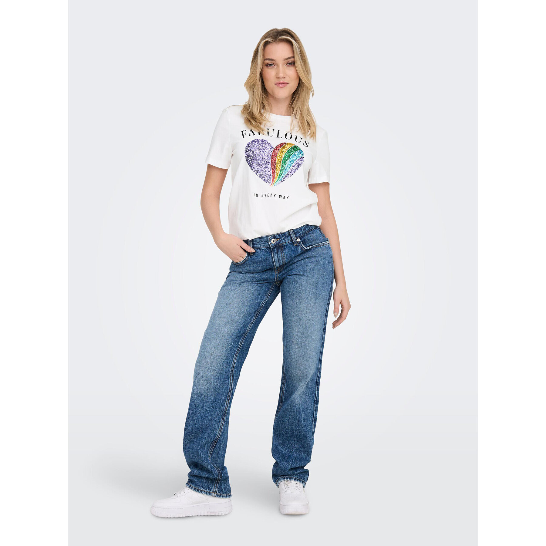ONLY Тишърт Kita 15286647 Бял Regular Fit - Pepit.bg