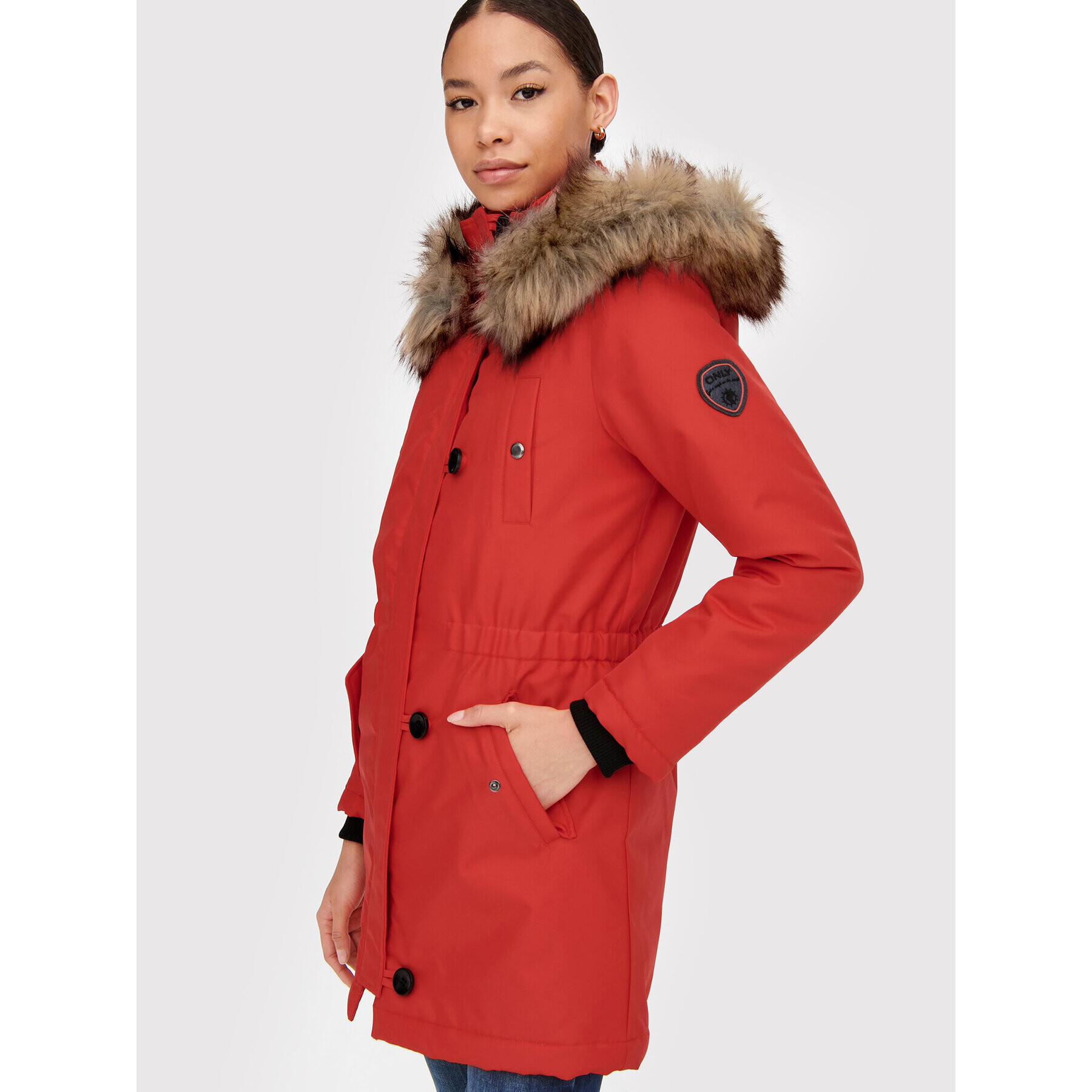 ONLY Зимно яке Iris 15213755 Червен Regular Fit - Pepit.bg