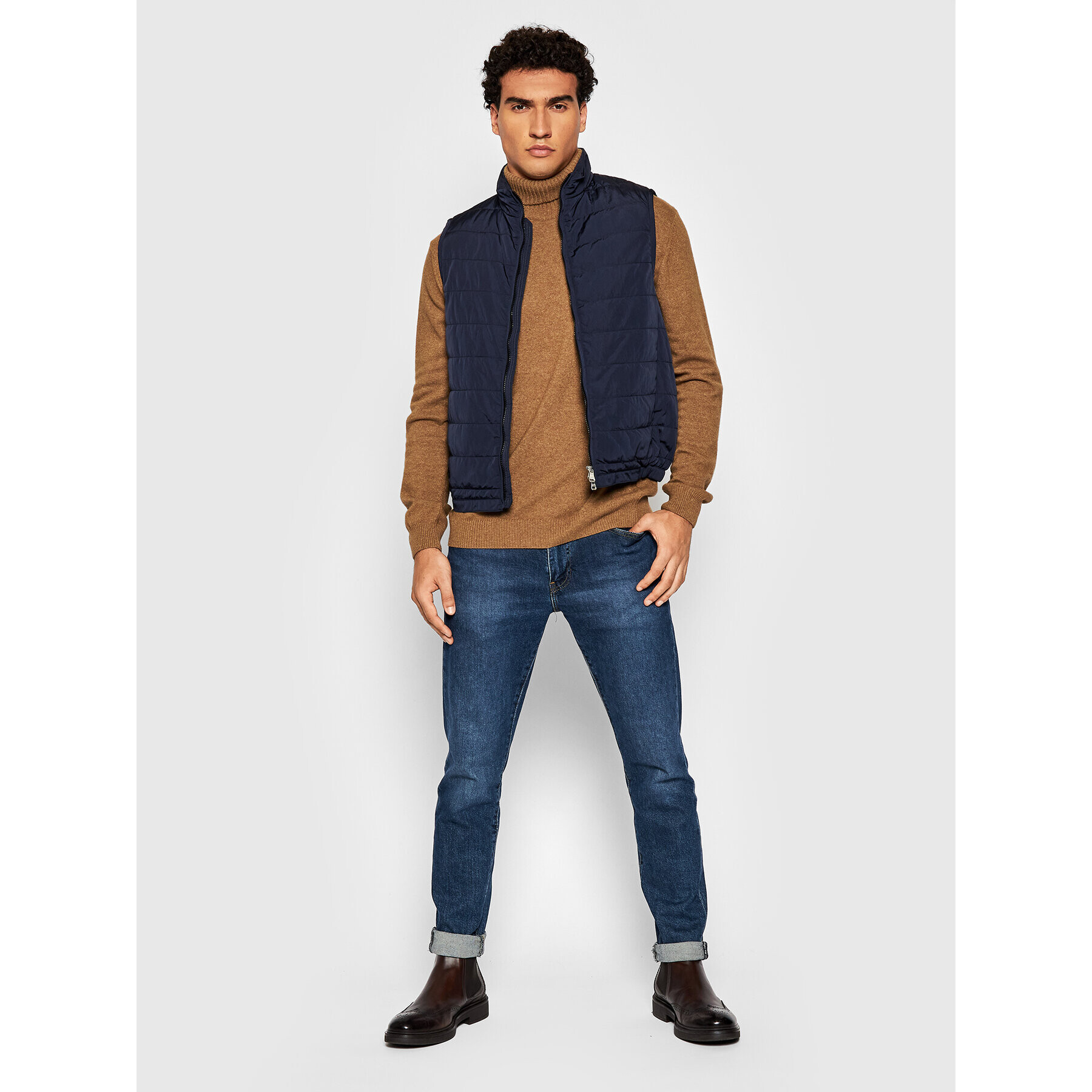 Oscar Jacobson Елек Evo 4043 4480 Тъмносин Regular Fit - Pepit.bg