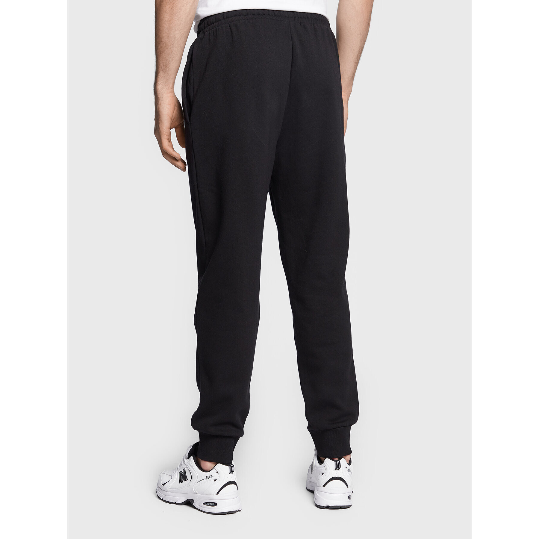Outhorn Долнище анцуг TTROM024 Черен Relaxed Fit - Pepit.bg
