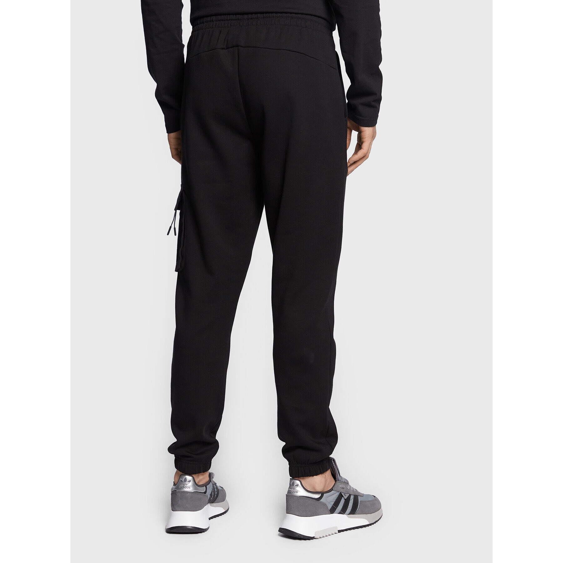 Outhorn Долнище анцуг TTROM027 Черен Regular Fit - Pepit.bg