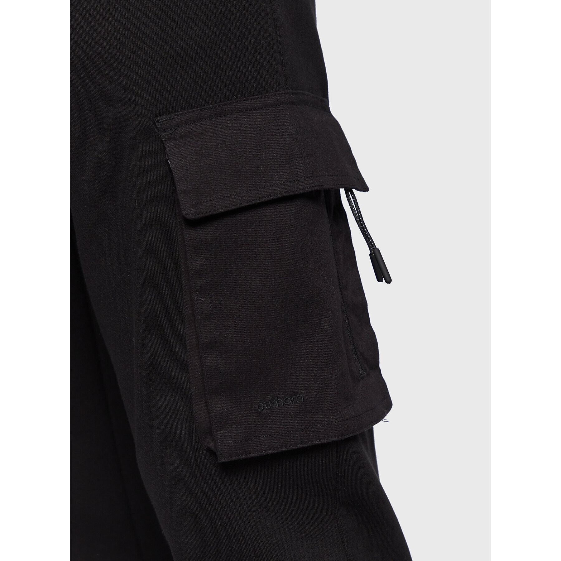 Outhorn Долнище анцуг TTROM027 Черен Regular Fit - Pepit.bg