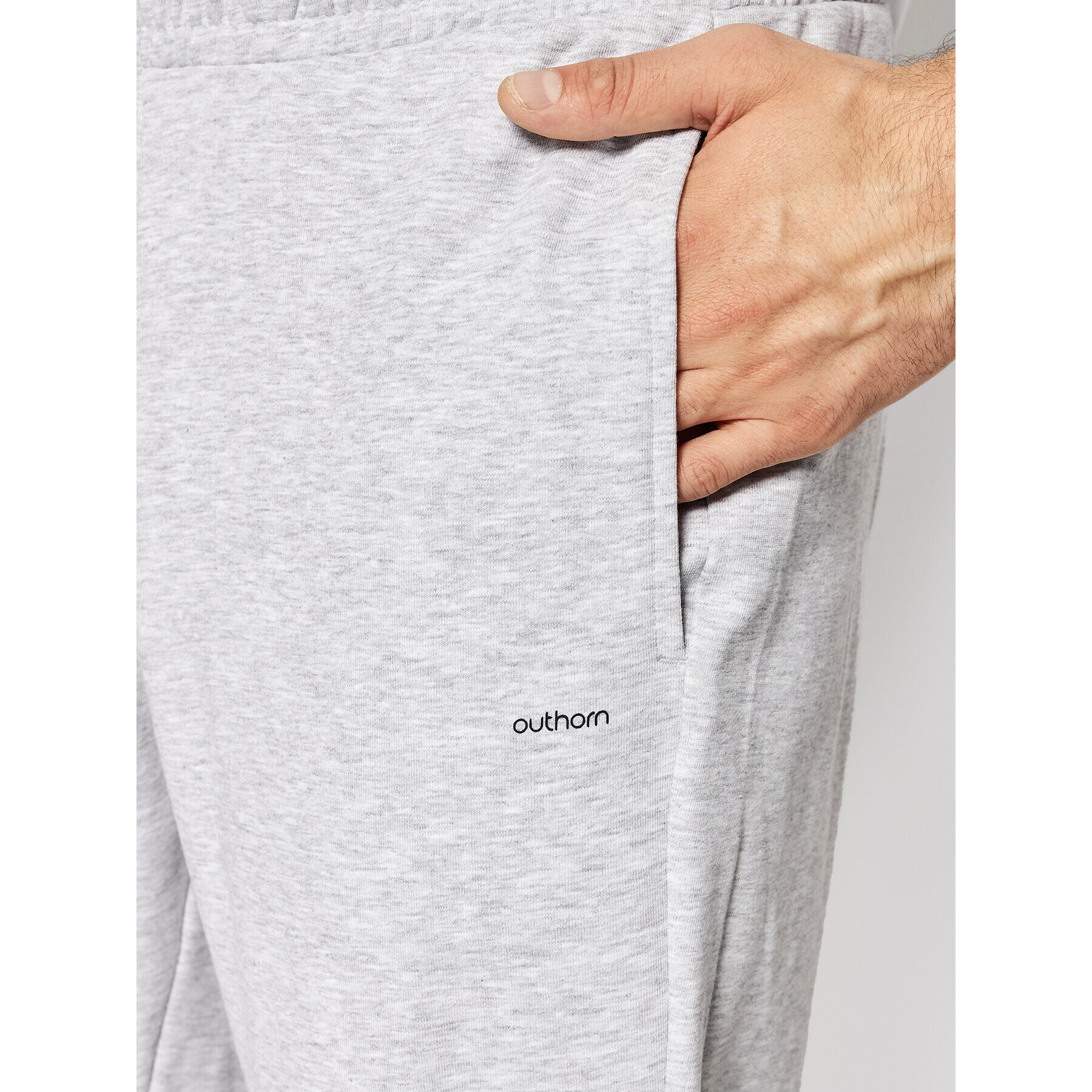 Outhorn Долнище анцуг SPMD600 Сив Regular Fit - Pepit.bg