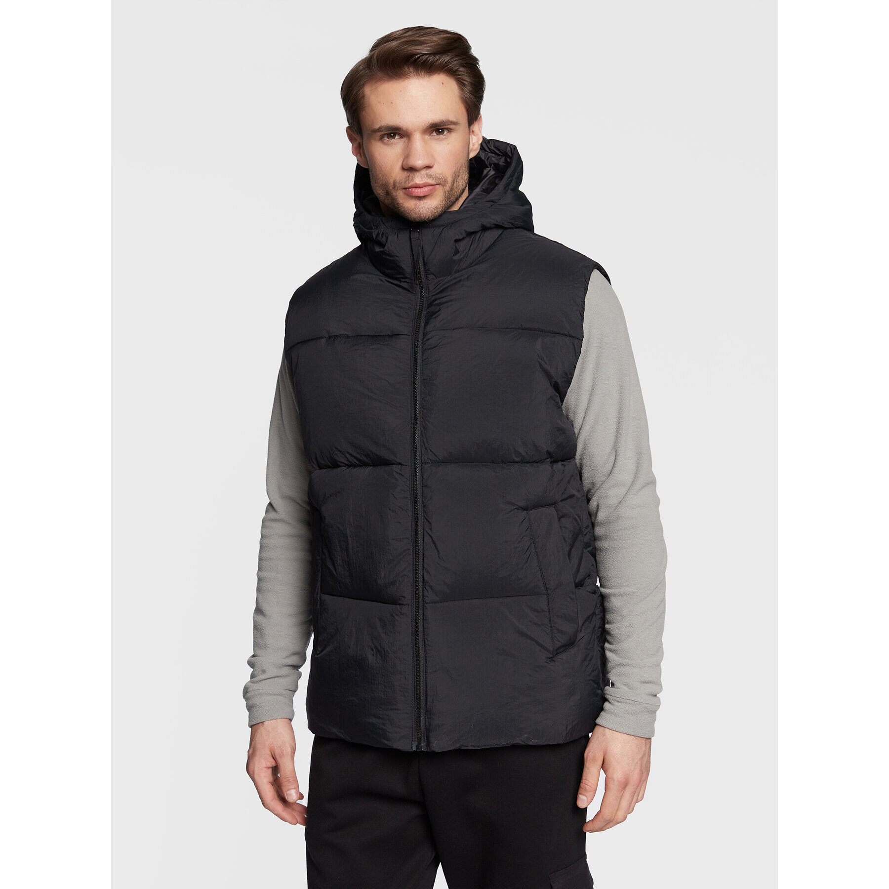 Outhorn Елек TVESM004 Черен Regular Fit - Pepit.bg
