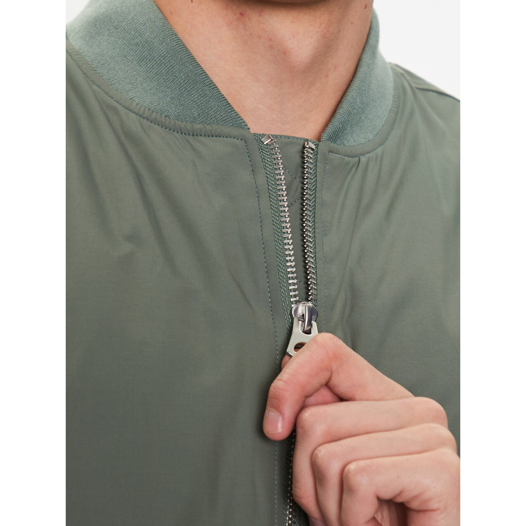 Outhorn Яке бомбър TJACM032 Зелен Relaxed Fit - Pepit.bg