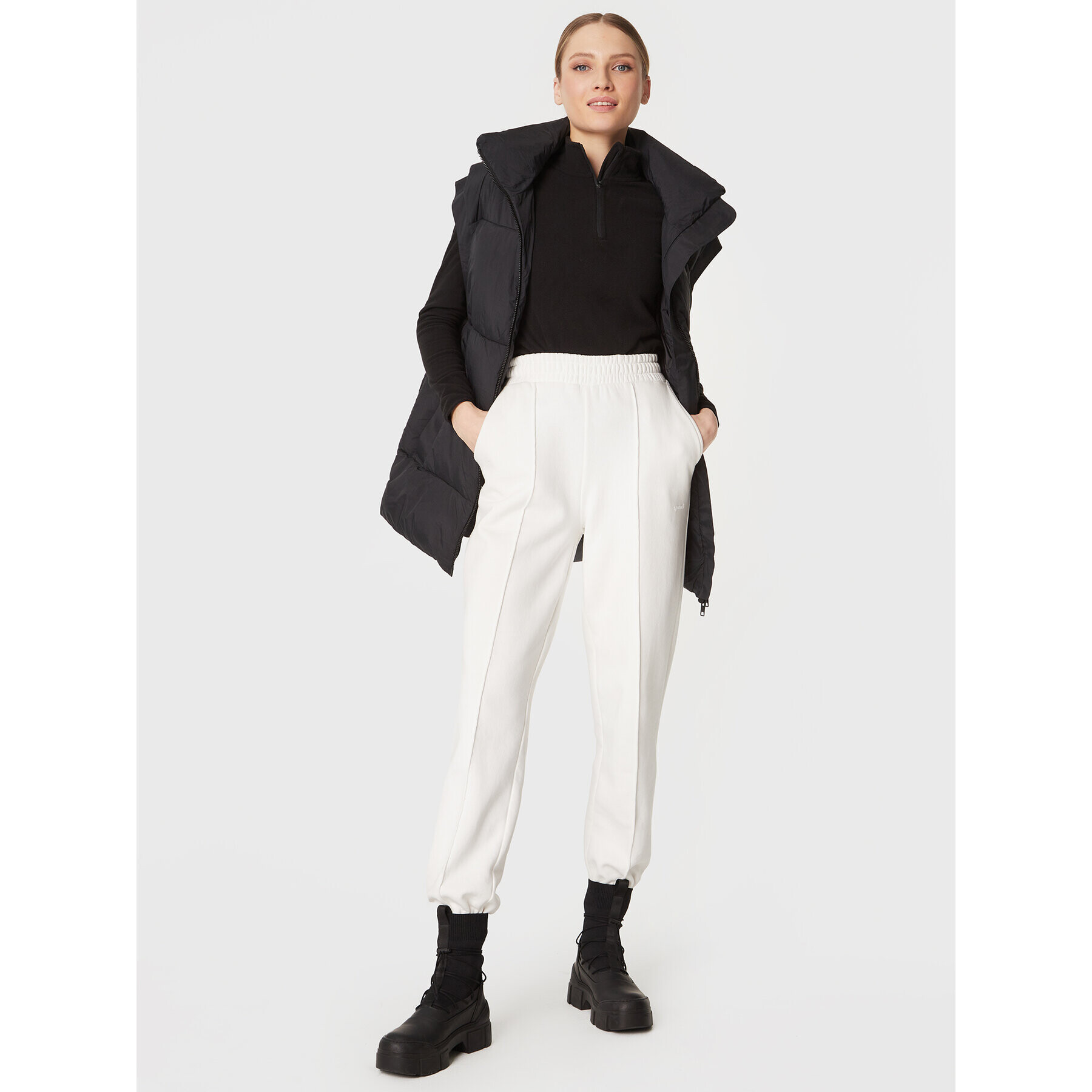 Outhorn Полар UFLEF002 Черен Slim Fit - Pepit.bg