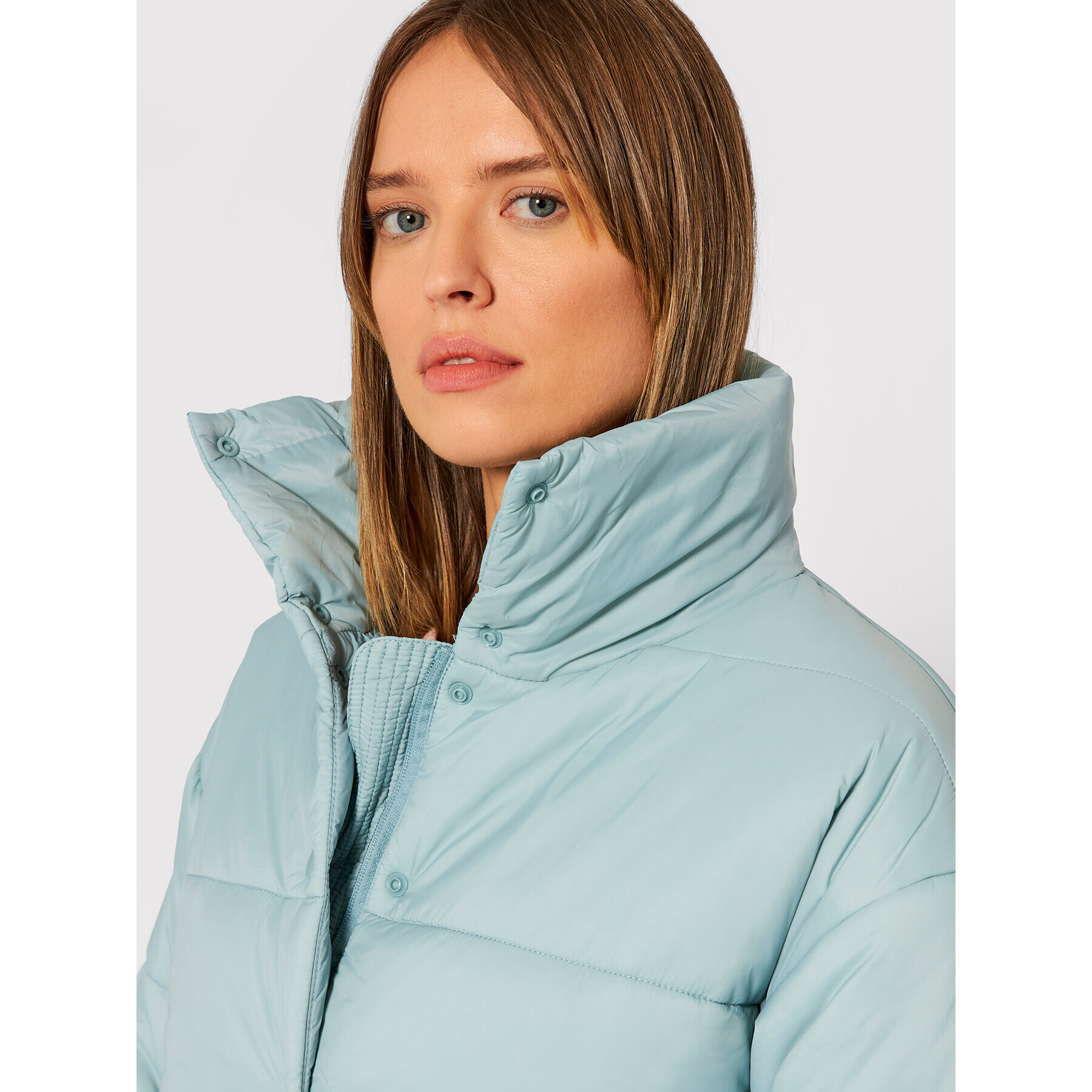 Outhorn Пухено яке KUDP601 Син Relaxed Fit - Pepit.bg