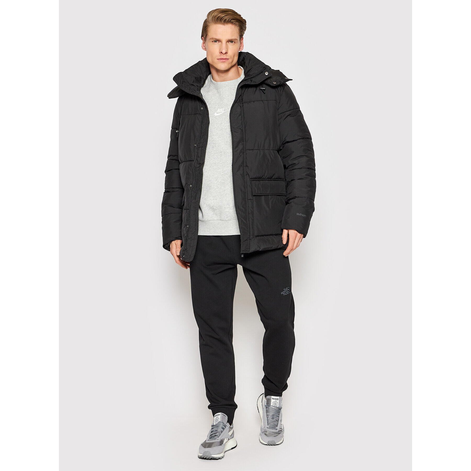 Outhorn Пухено яке KUMP603 Черен Relaxed Fit - Pepit.bg