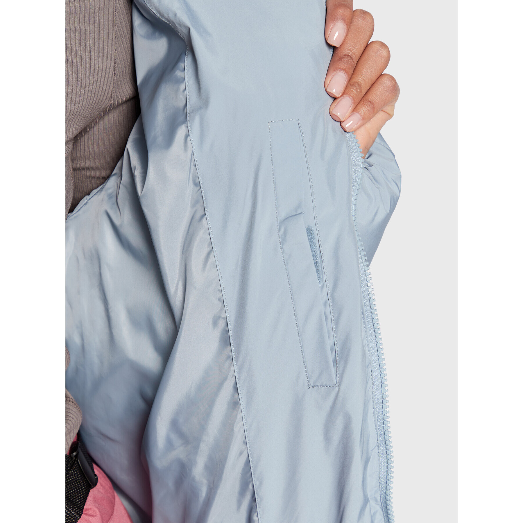 Outhorn Пухено яке TDJAF013 Син Boxy Fit - Pepit.bg