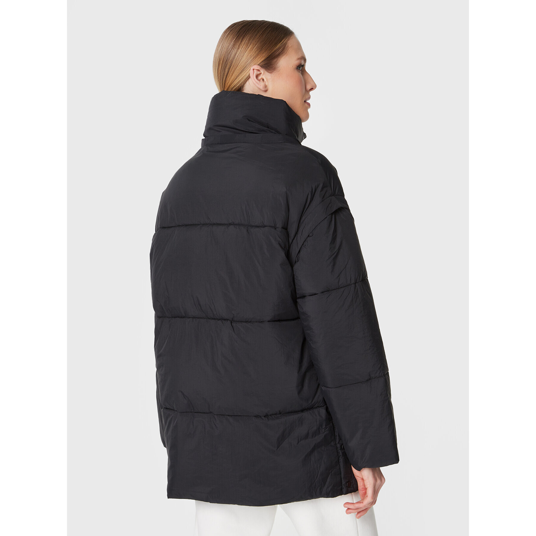 Outhorn Пухено яке TDJAF015 Черен Relaxed Fit - Pepit.bg