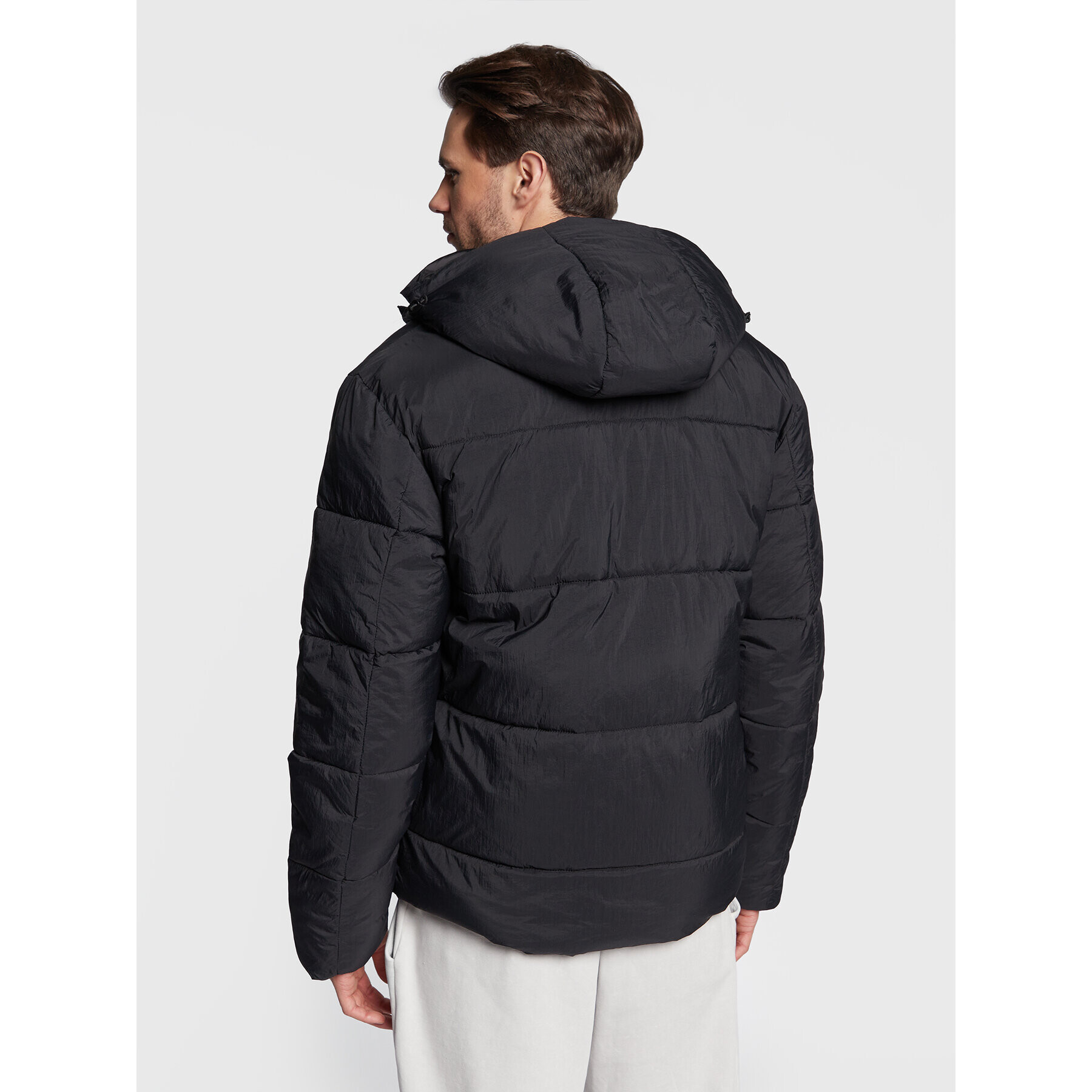 Outhorn Пухено яке TDJAM018 Черен Regular Fit - Pepit.bg