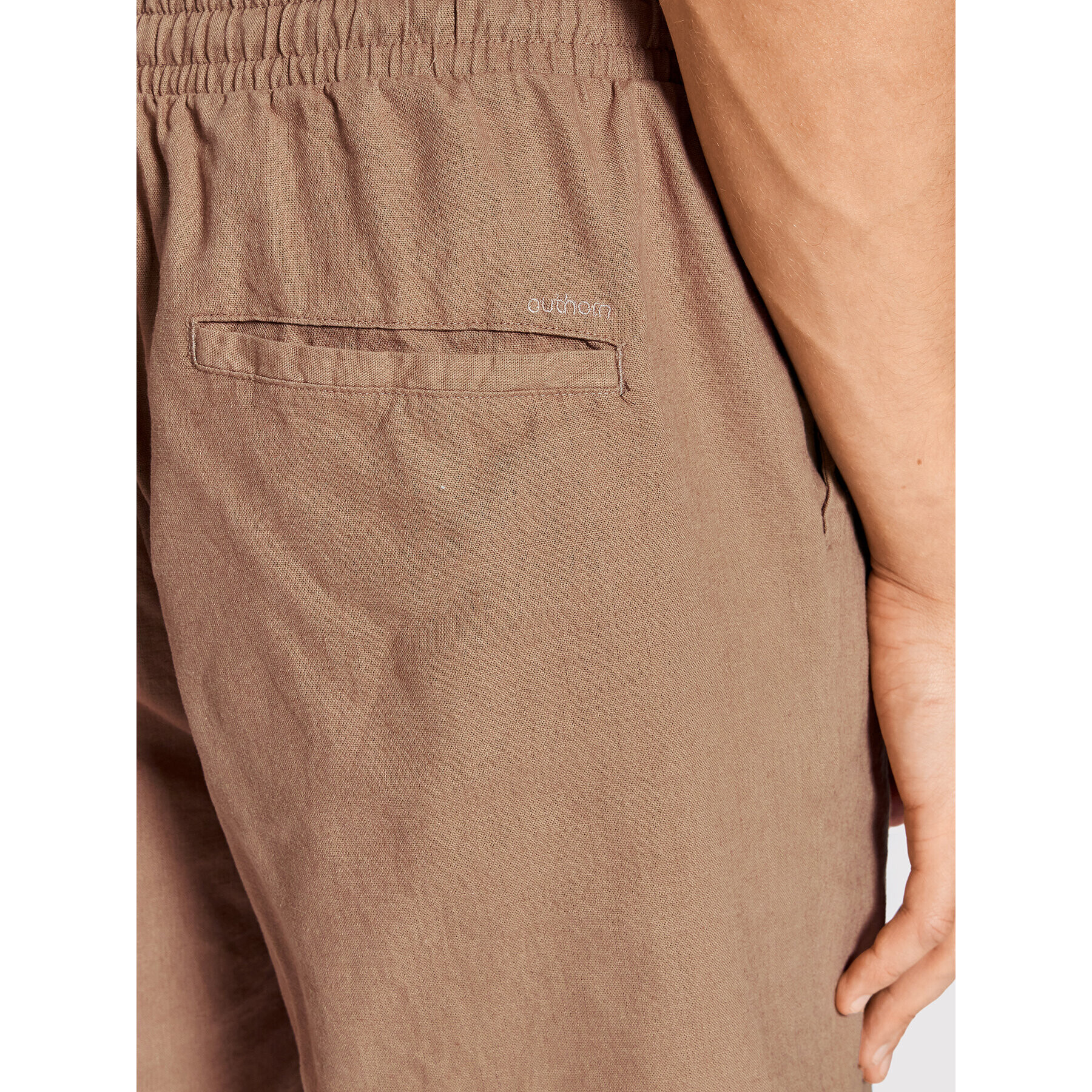 Outhorn Шорти от плат SKMC603 Кафяв Regular Fit - Pepit.bg