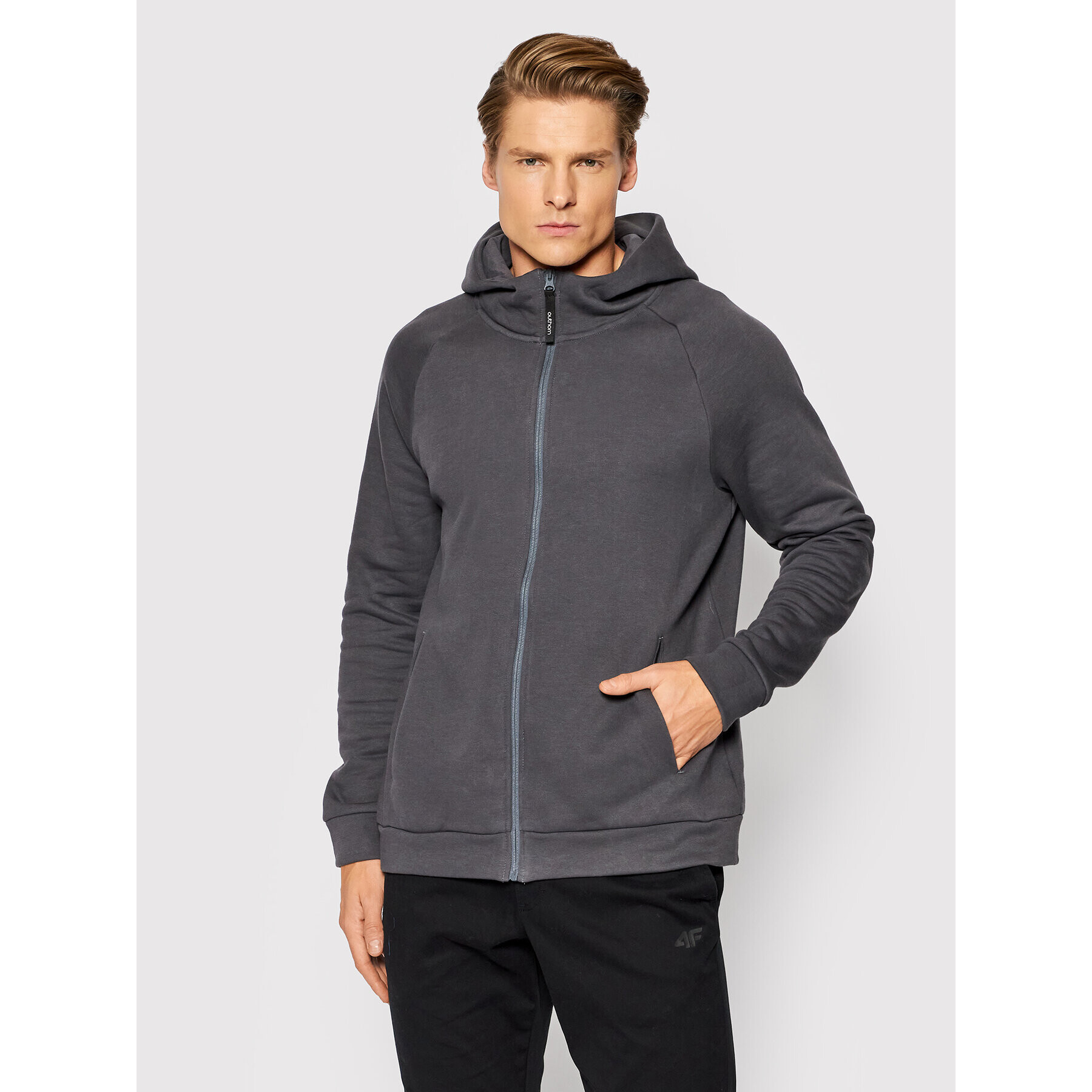 Outhorn Суитшърт BLM615 Сив Regular Fit - Pepit.bg