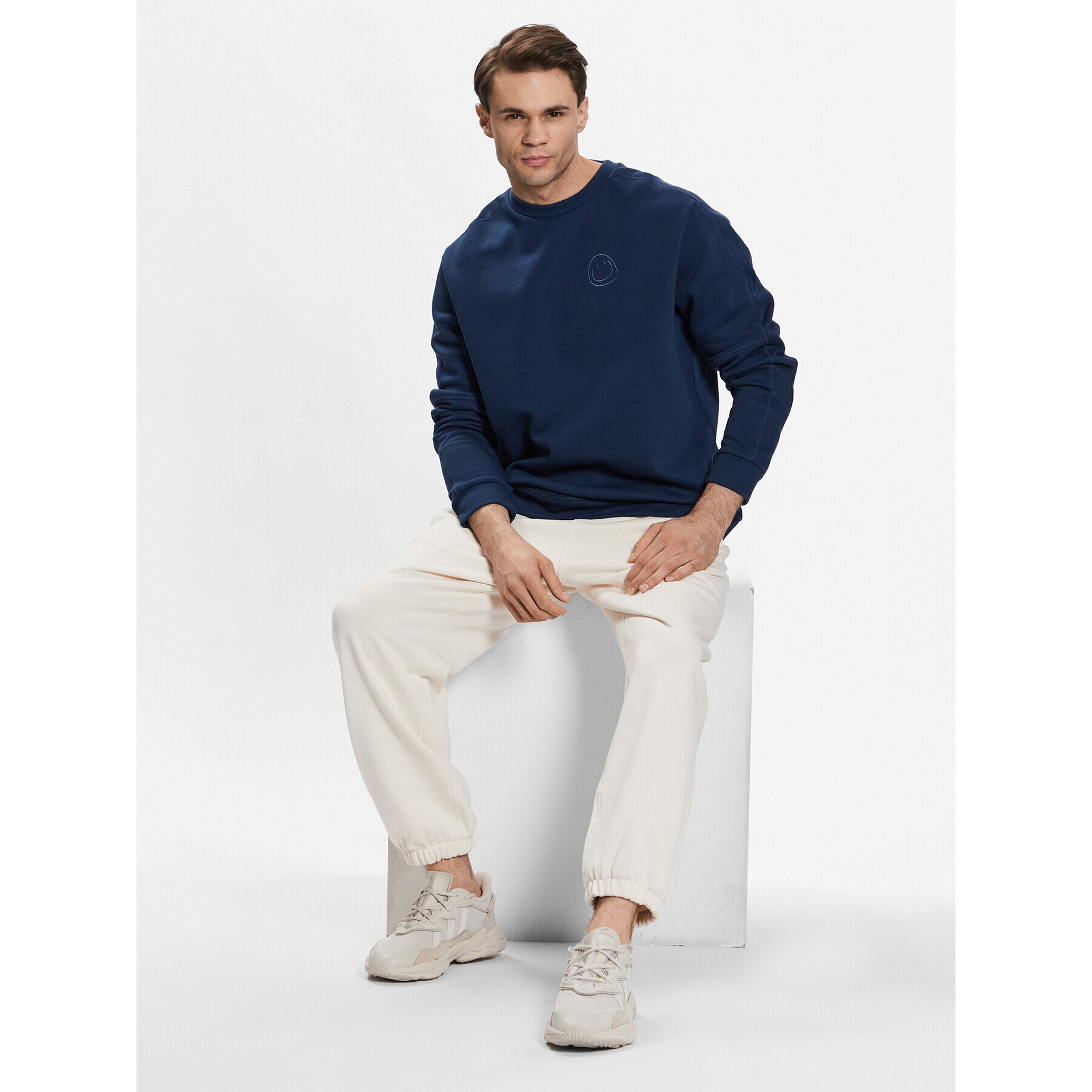 Outhorn Суитшърт TSWSM316 Тъмносин Regular Fit - Pepit.bg