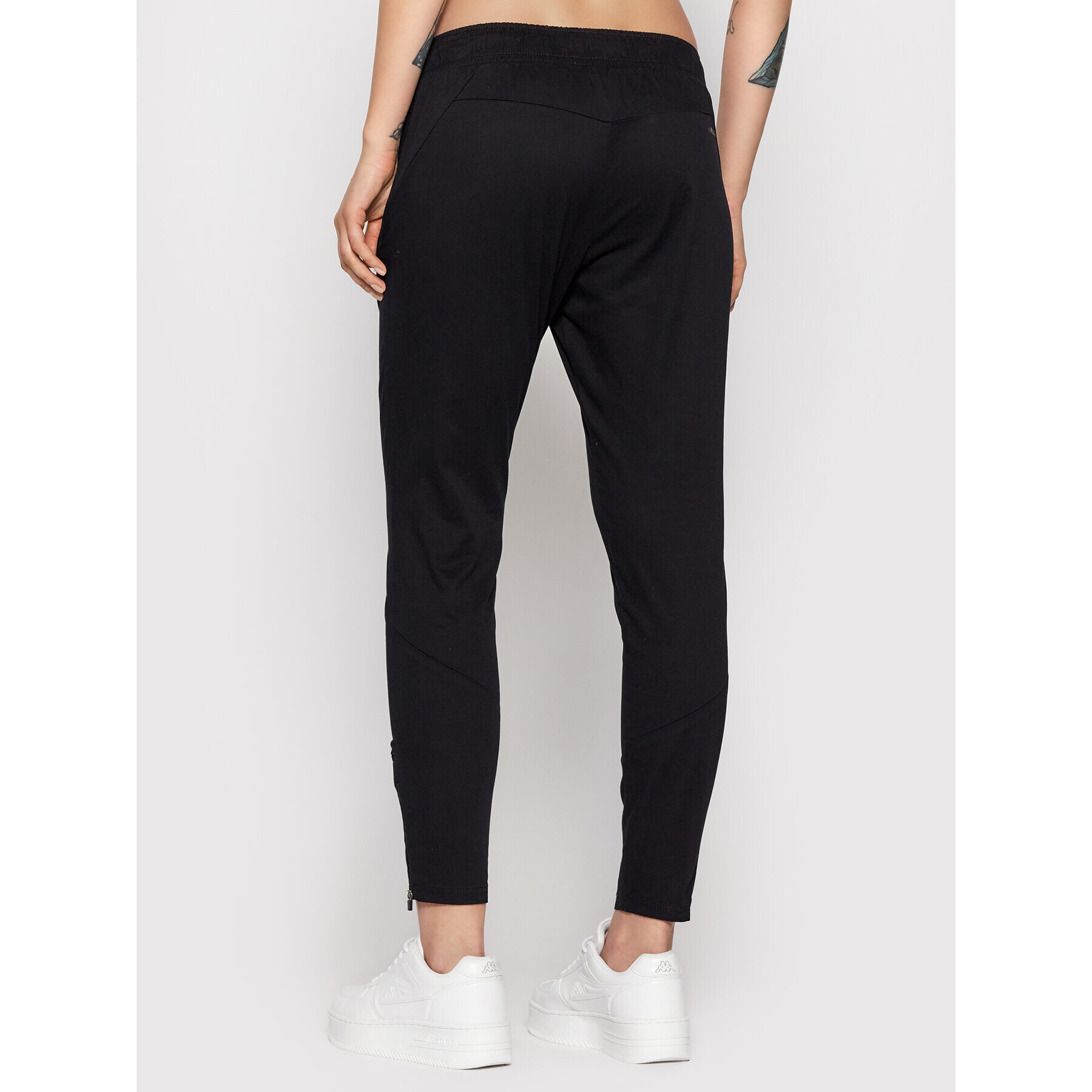 Outhorn Текстилни панталони SPDC600 Черен Regular Fit - Pepit.bg