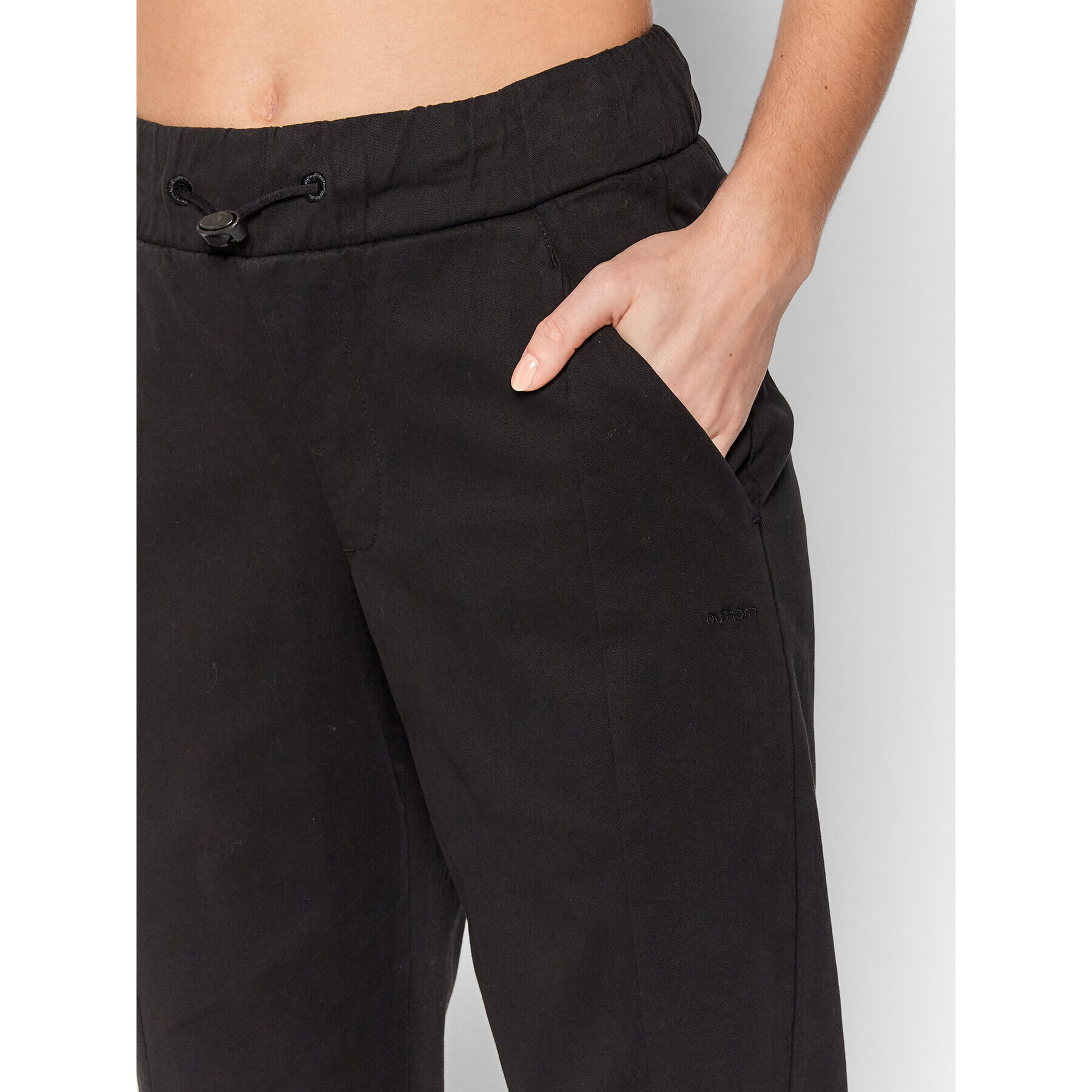 Outhorn Текстилни панталони SPDC601 Черен Regular Fit - Pepit.bg
