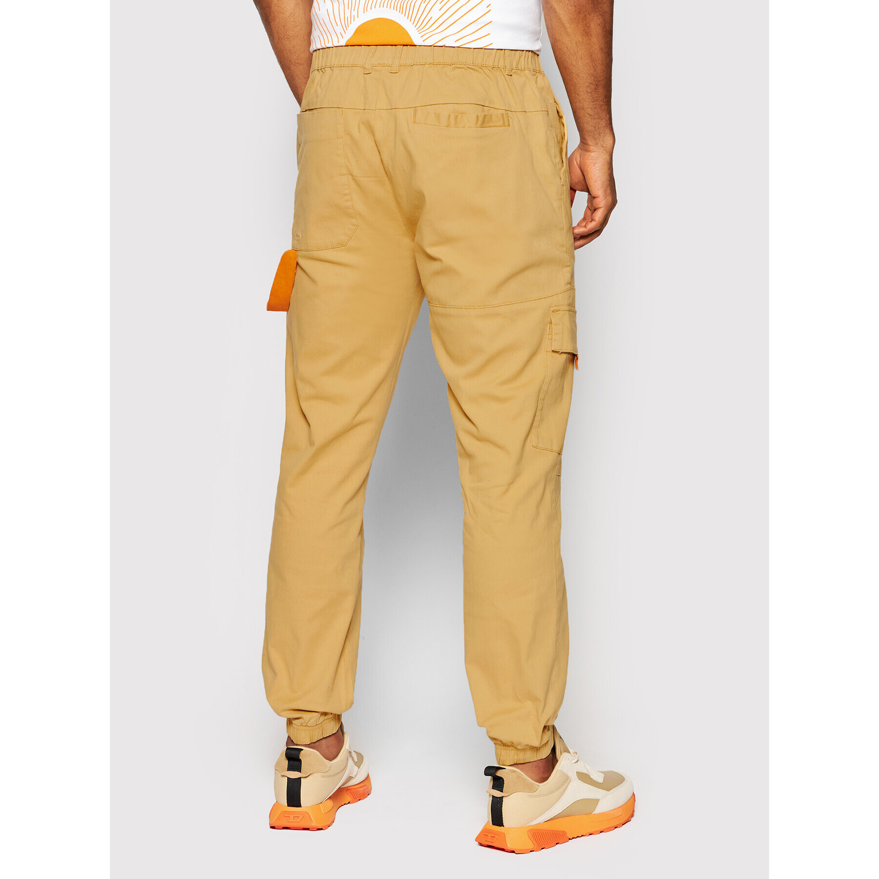 Outhorn Текстилни панталони SPMC600 Бежов Regular Fit - Pepit.bg