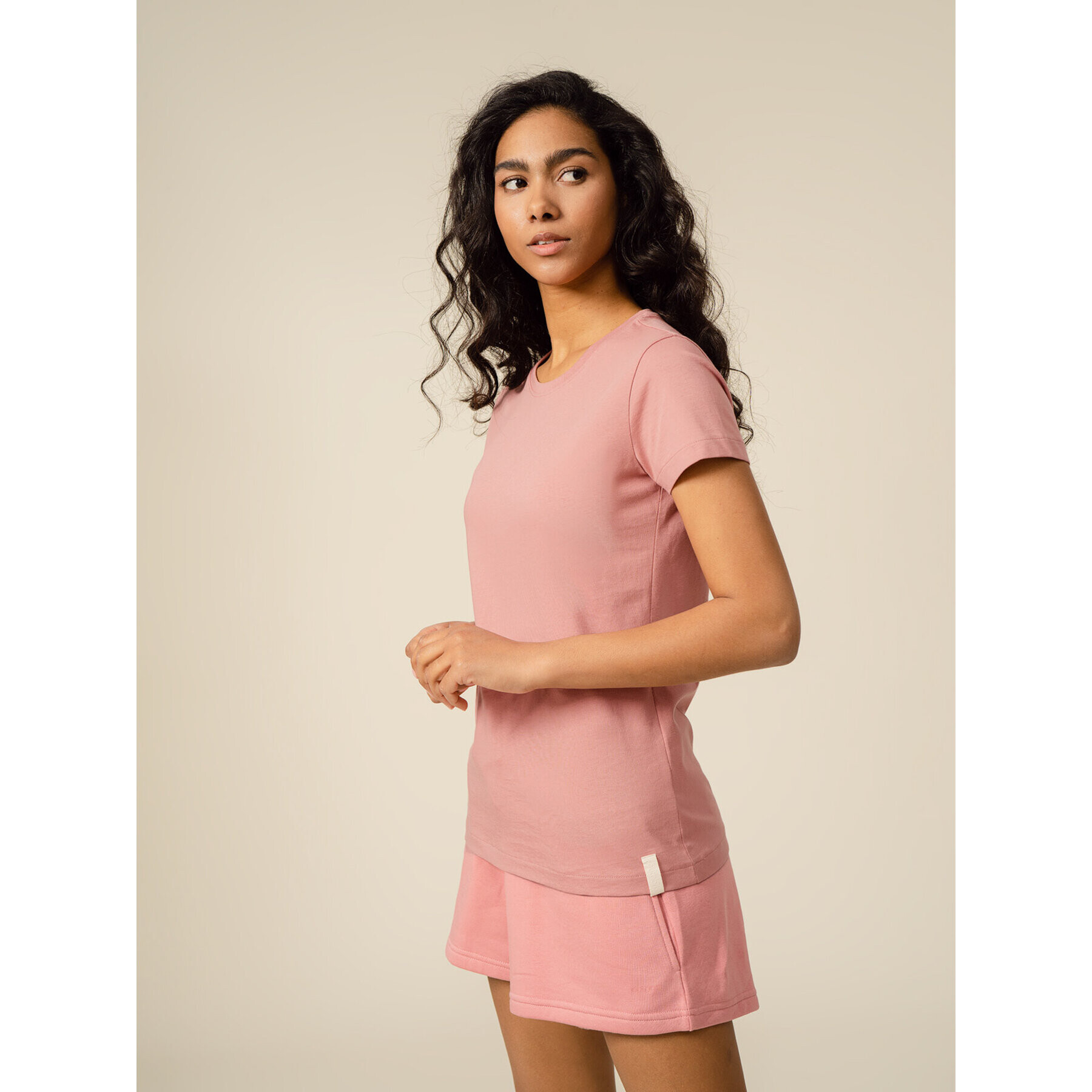 Outhorn Тишърт OTHSS23TTSHF409 Розов Relaxed Fit - Pepit.bg