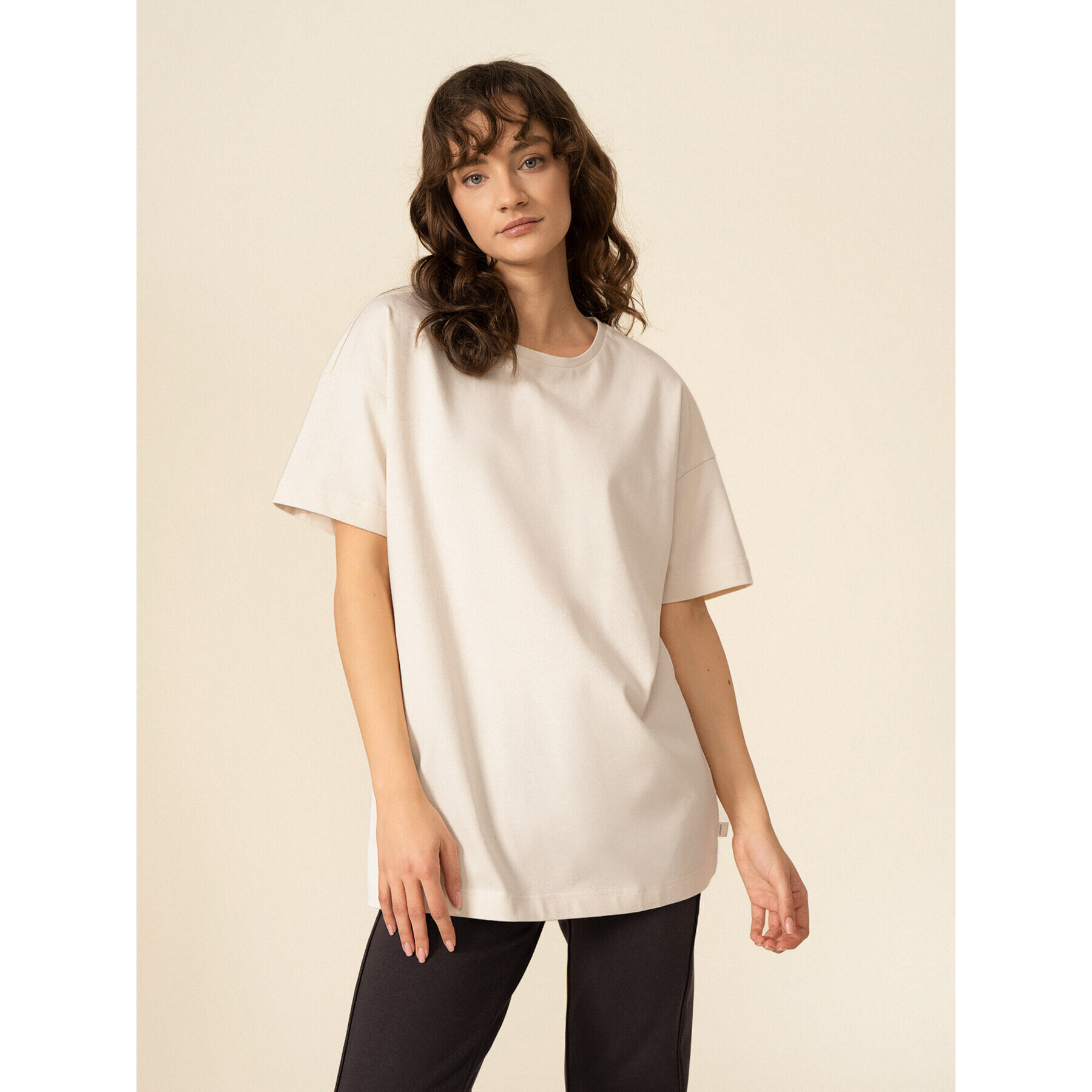 Outhorn Тишърт OTHSS23TTSHF417 Екрю Oversize - Pepit.bg