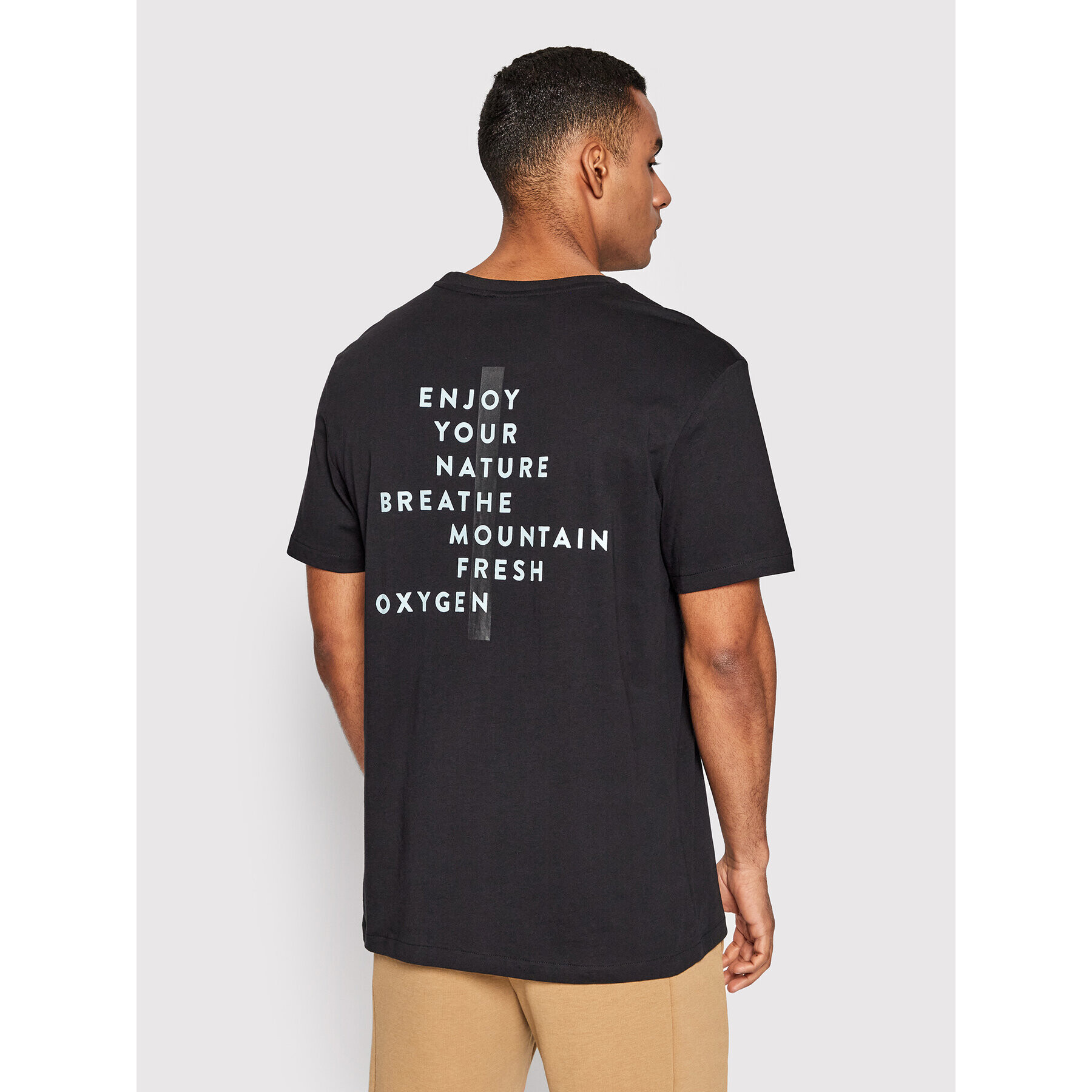 Outhorn Тишърт TSM615 Черен Regular Fit - Pepit.bg