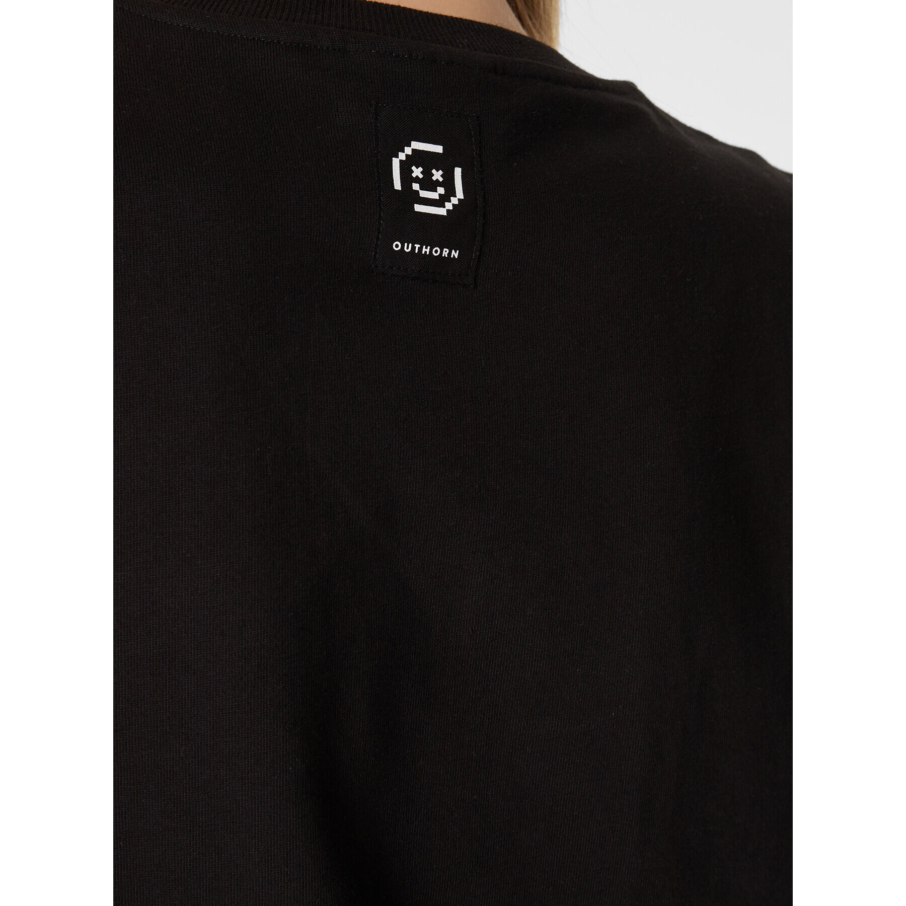 Outhorn Тишърт TTSHF052 Черен Relaxed Fit - Pepit.bg