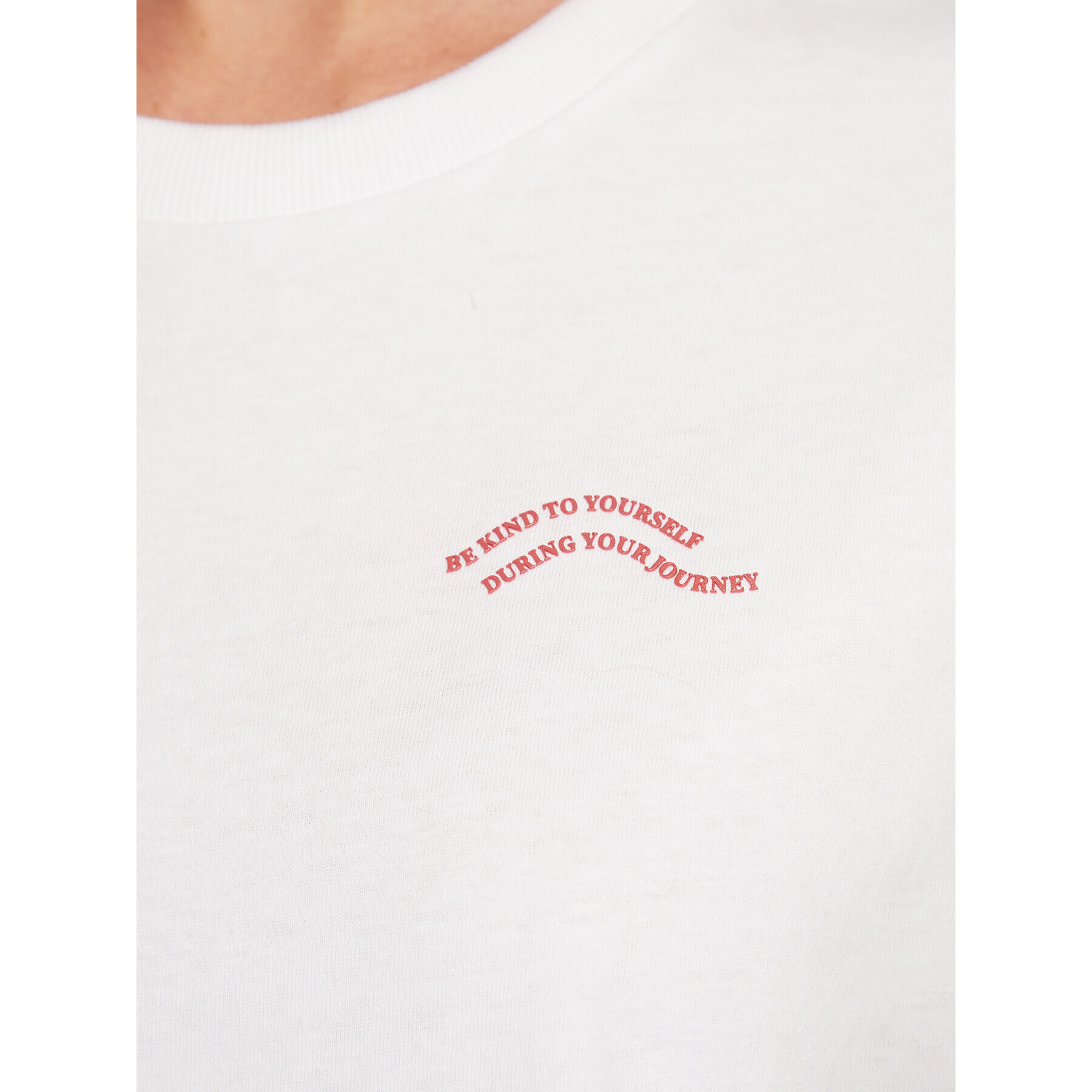 Outhorn Тишърт TTSHF094 Бял Relaxed Fit - Pepit.bg