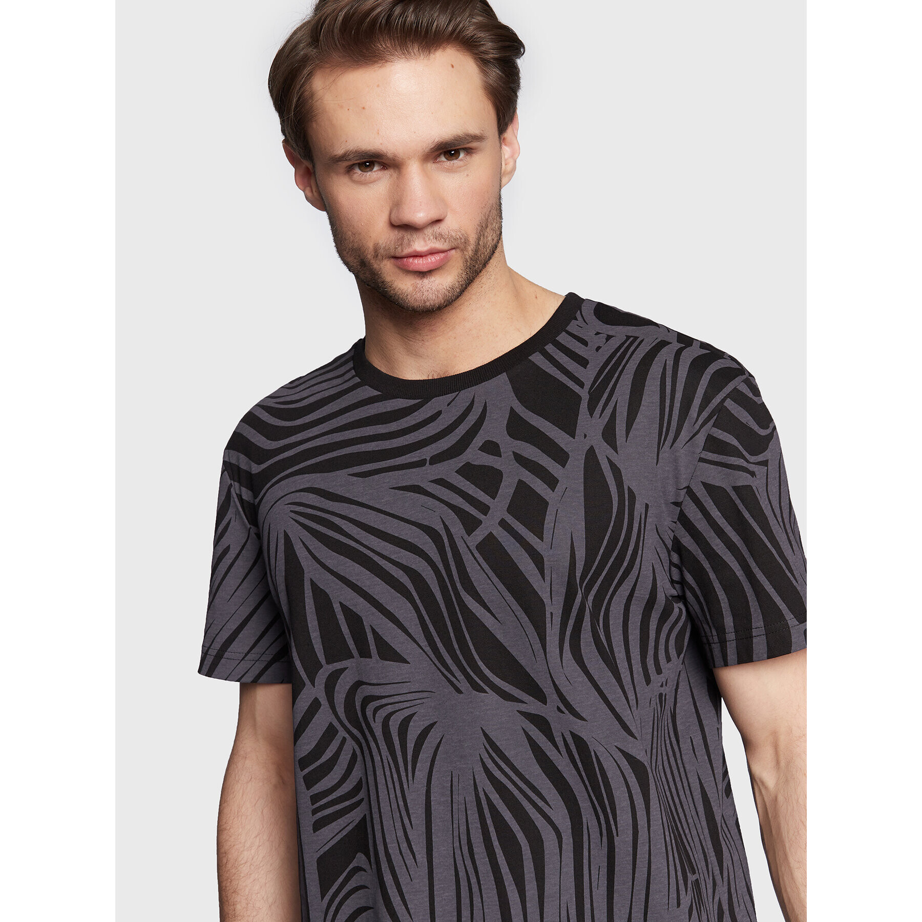 Outhorn Тишърт TTSHM100 Сив Regular Fit - Pepit.bg