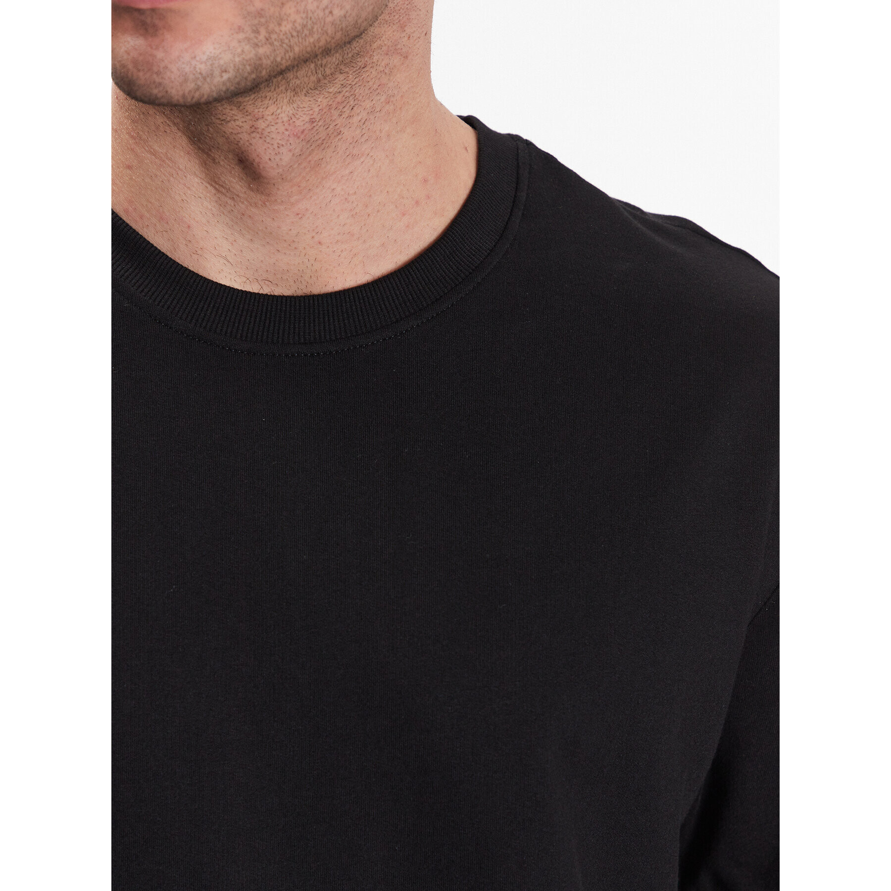 Outhorn Тишърт TTSHM448 Черен Regular Fit - Pepit.bg