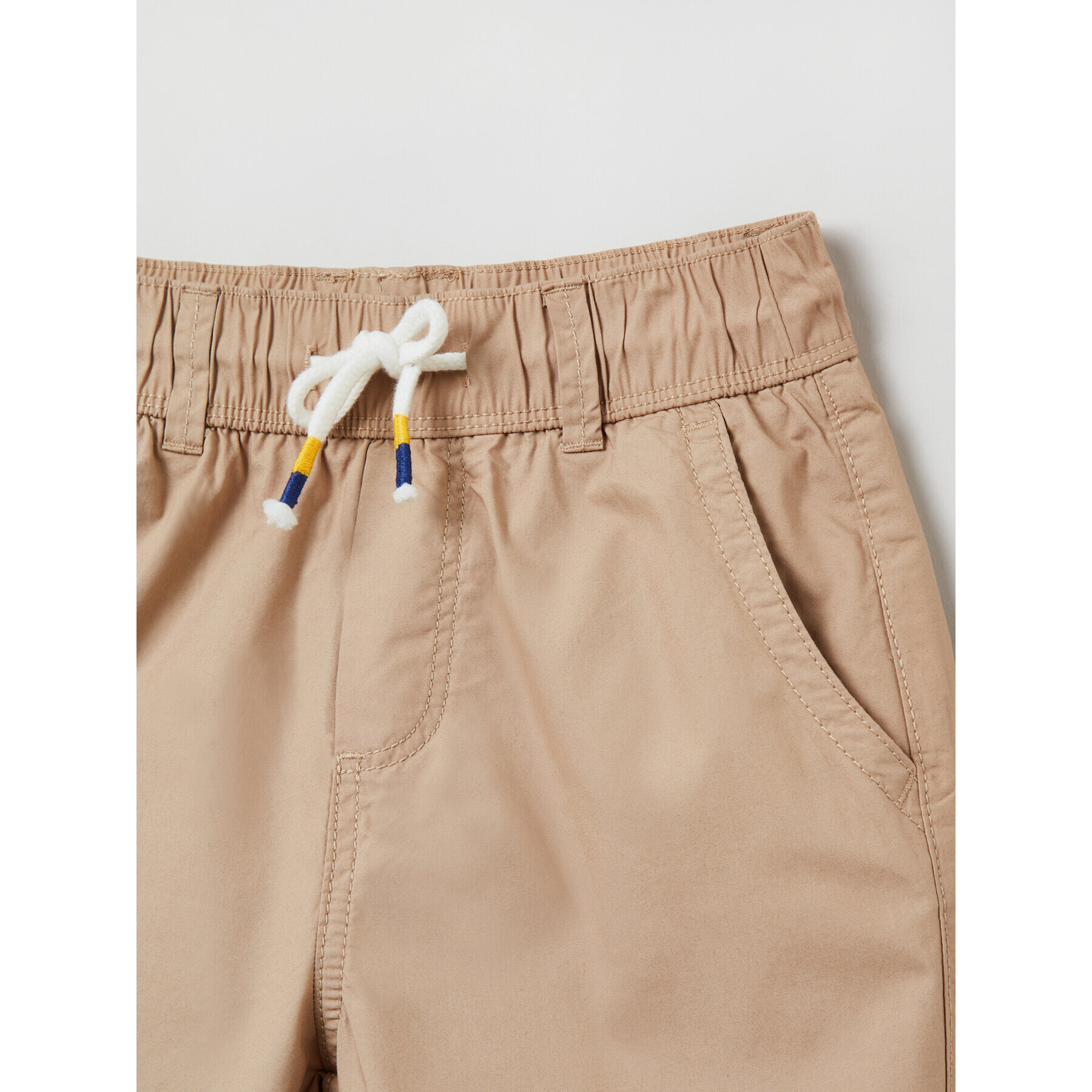 OVS Шорти от плат 1758013 Кафяв Regular Fit - Pepit.bg